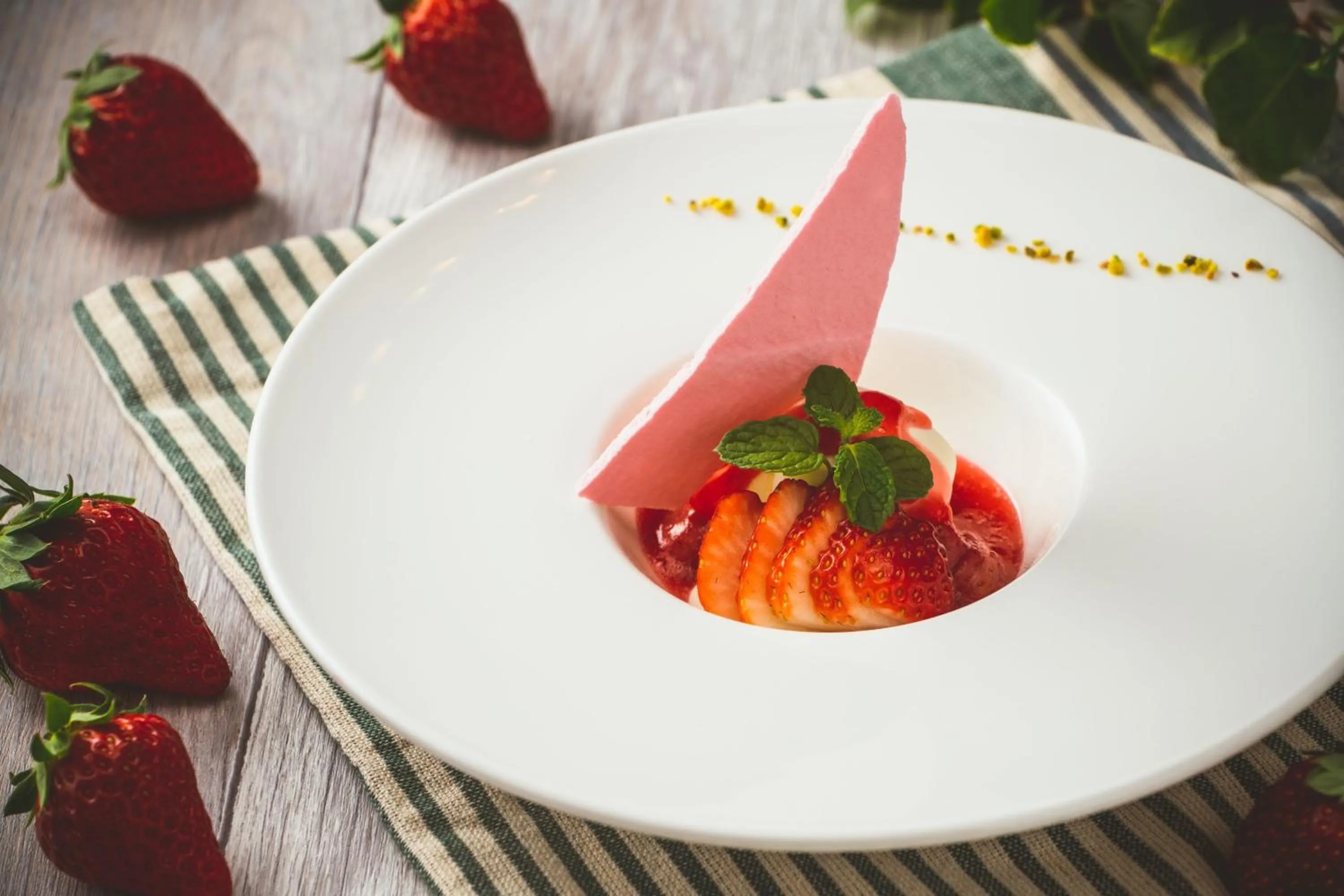 Restaurant/places to eat in Sheraton Okinawa Sunmarina Resort