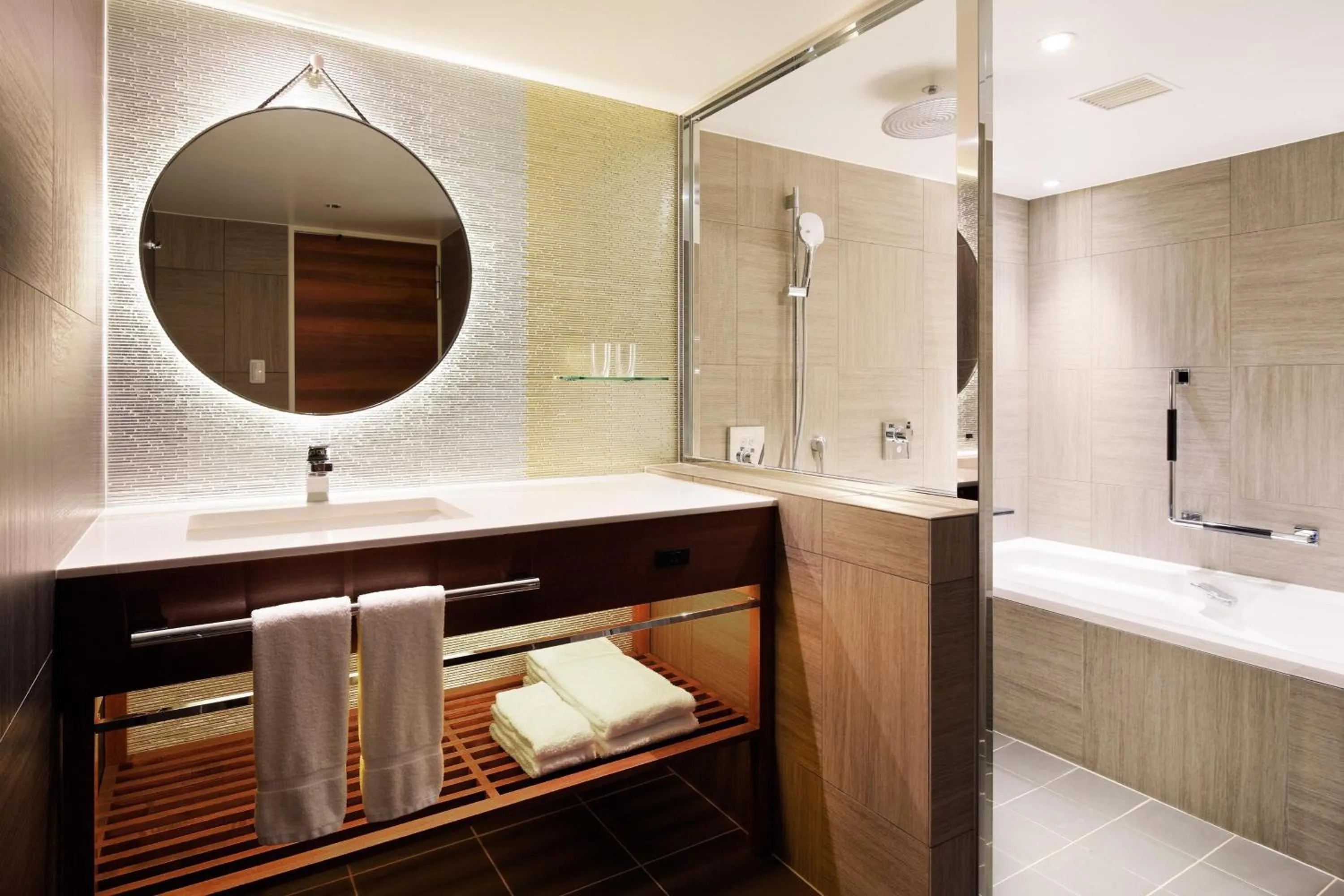 Bathroom in Sheraton Okinawa Sunmarina Resort