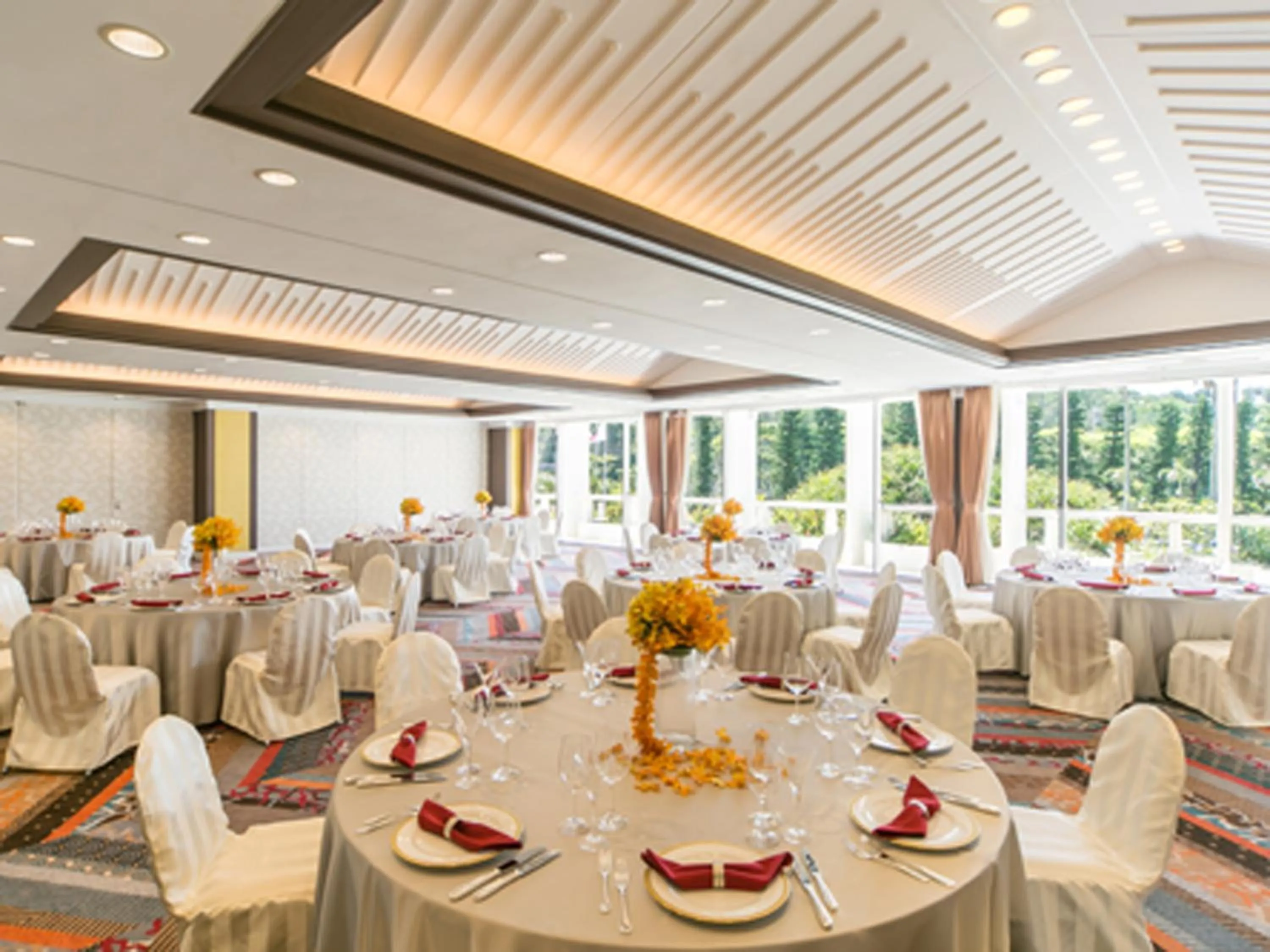 Banquet/Function facilities in Sheraton Okinawa Sunmarina Resort