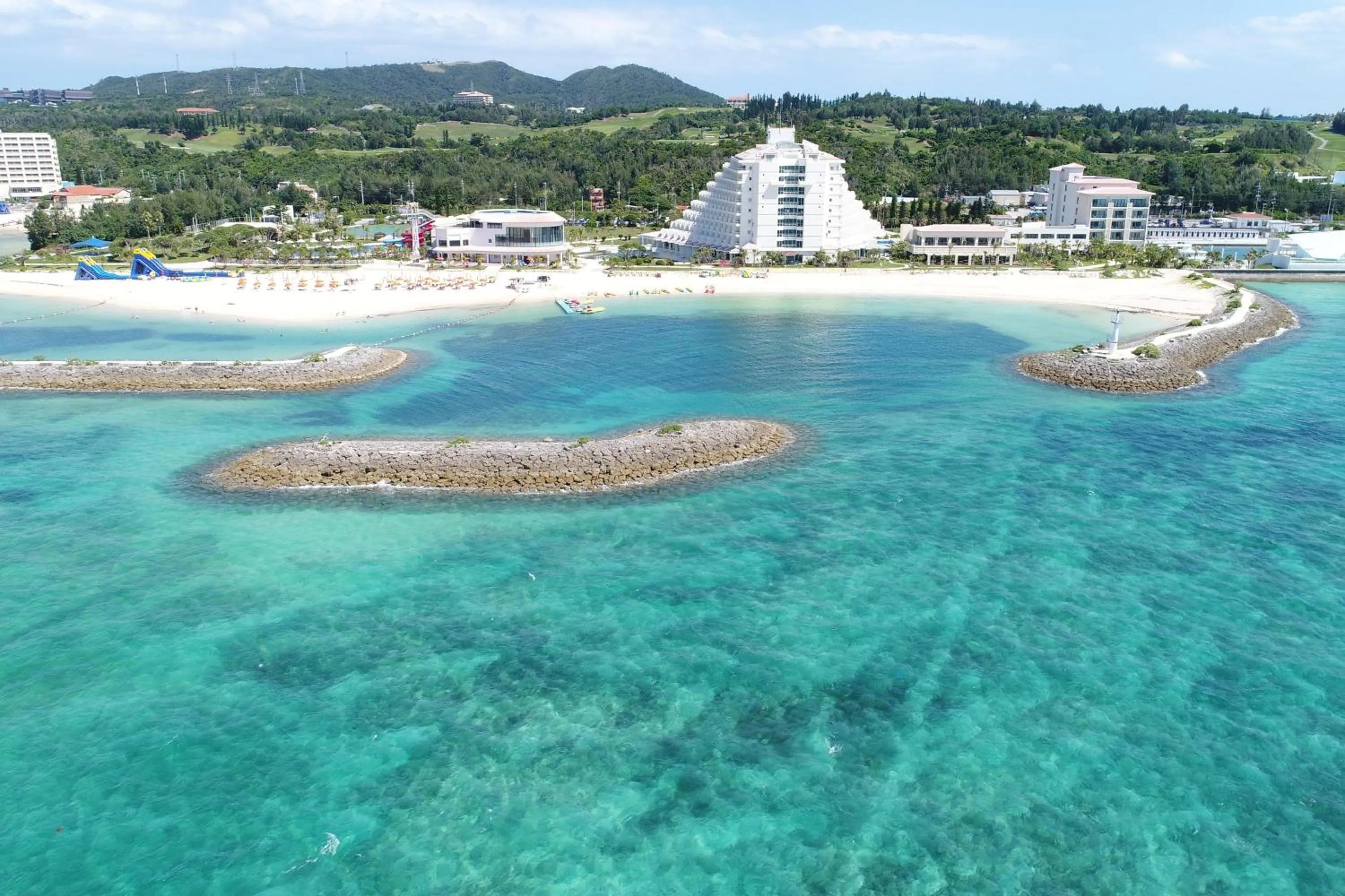 Property building in Sheraton Okinawa Sunmarina Resort