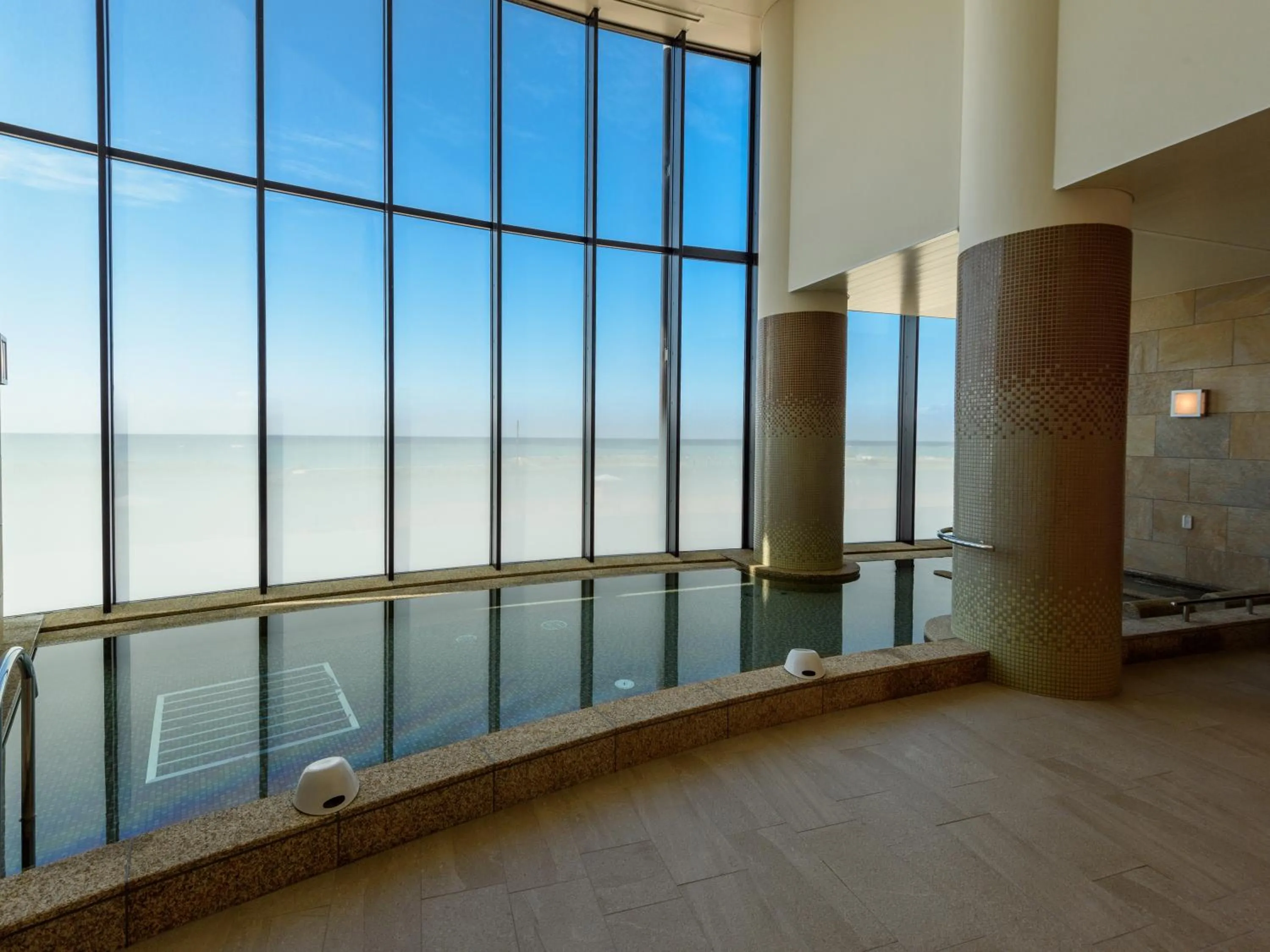 Public Bath in Sheraton Okinawa Sunmarina Resort