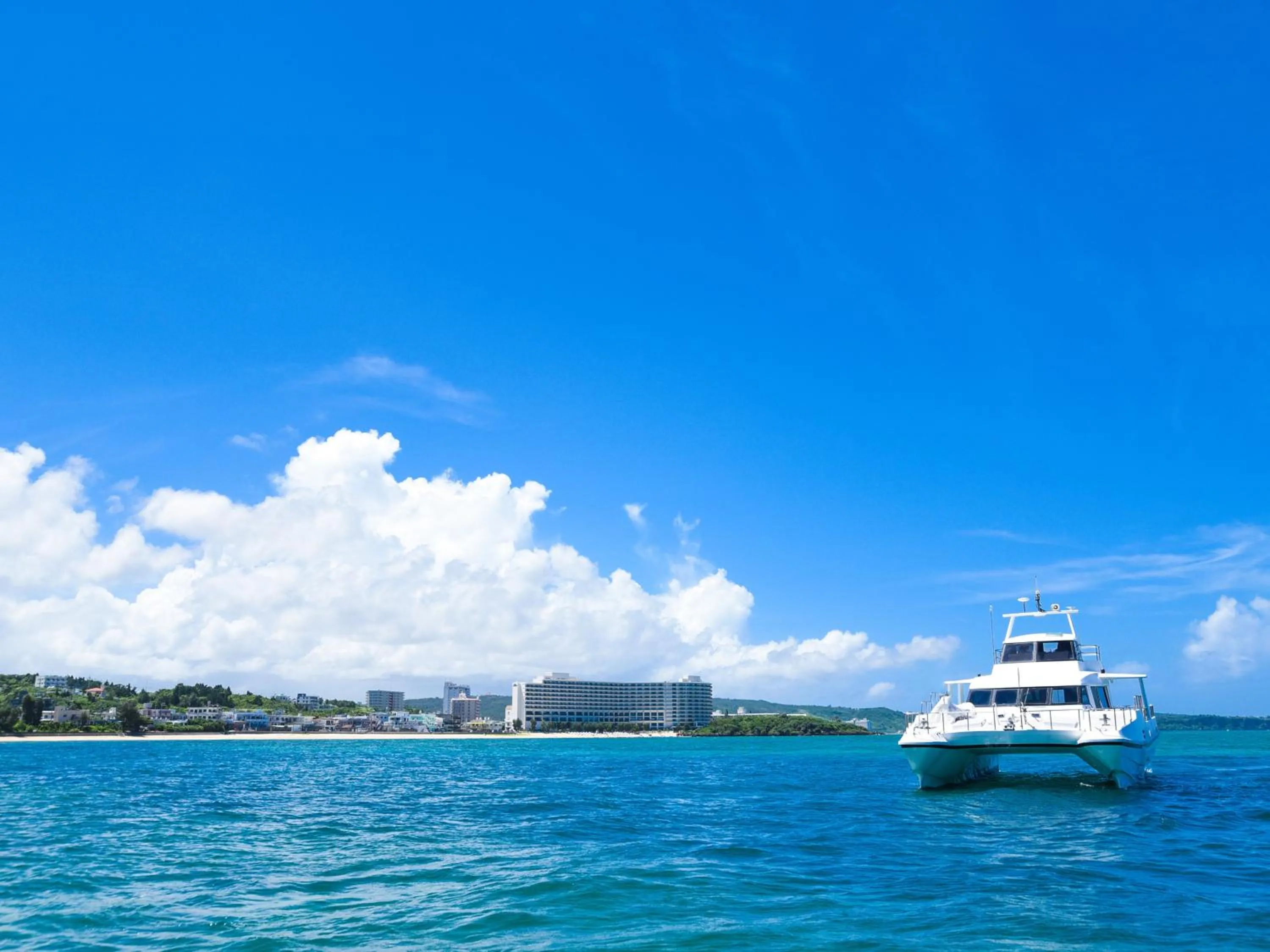 Entertainment in Sheraton Okinawa Sunmarina Resort