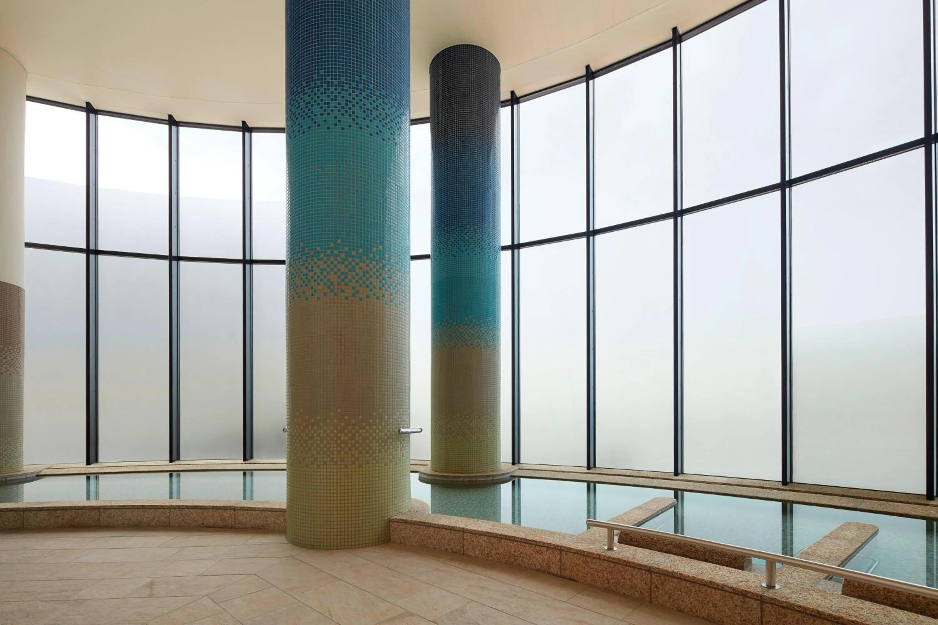 Fitness centre/facilities in Sheraton Okinawa Sunmarina Resort