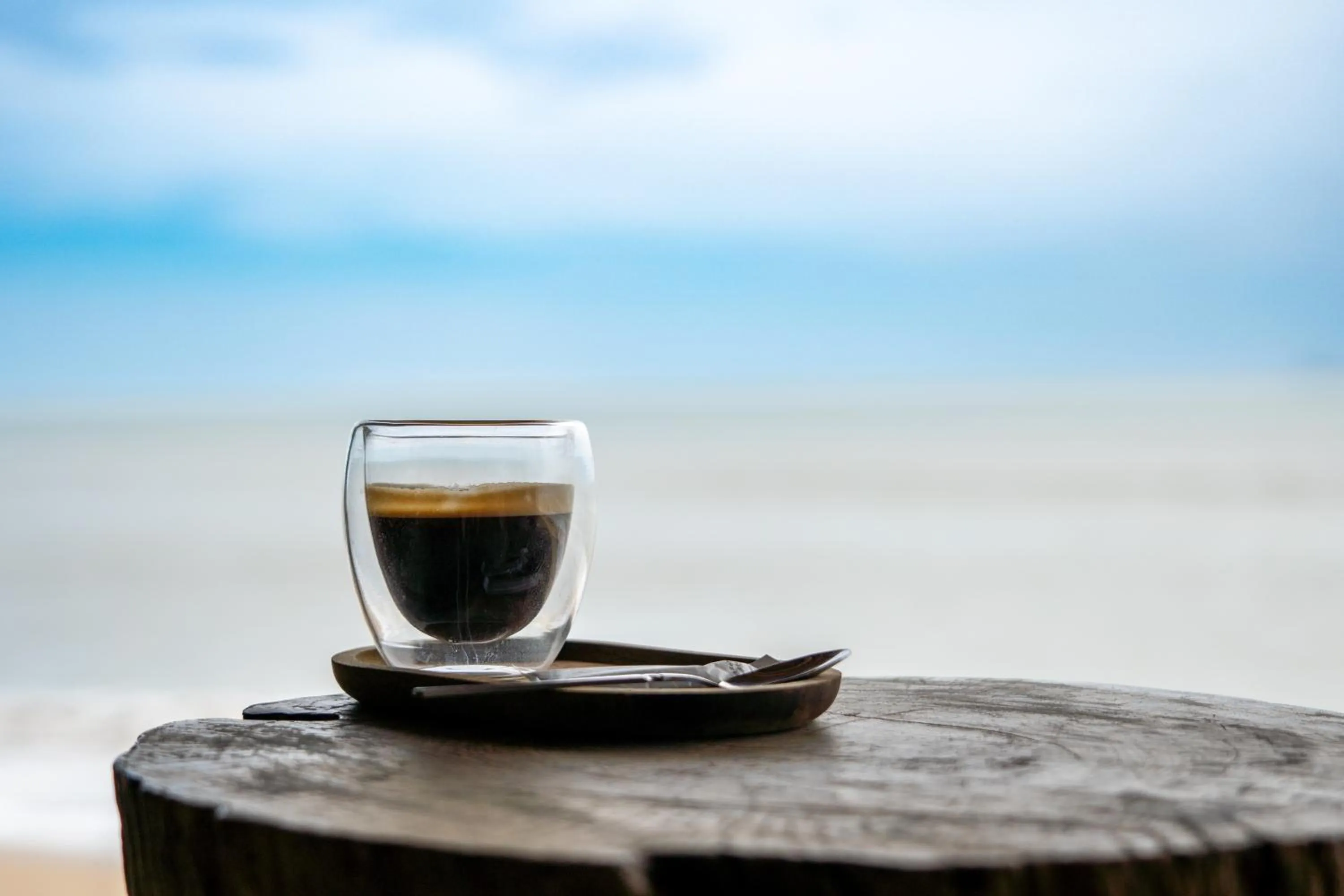 Restaurant/places to eat in Lanta Riviera Beach Resort