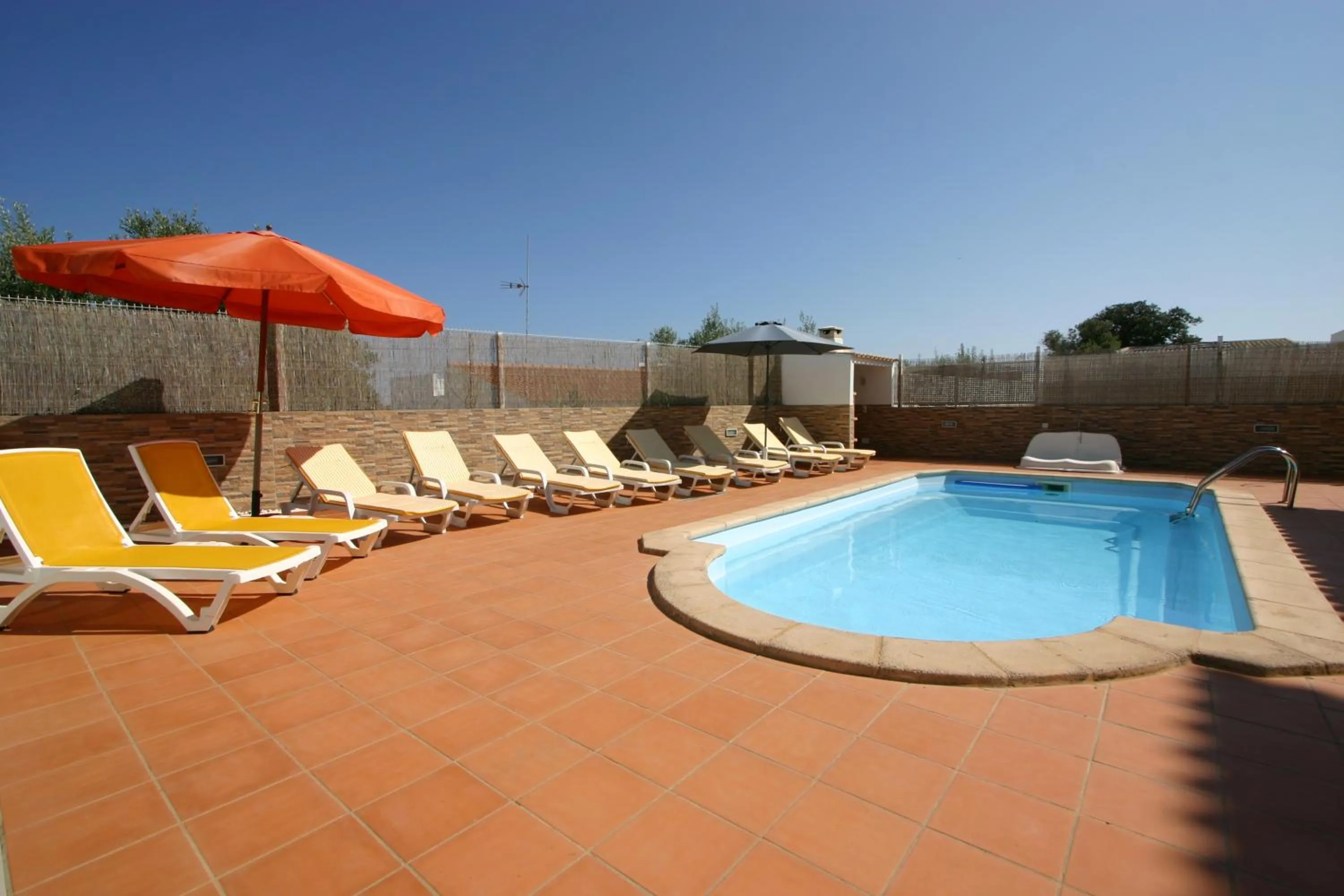 Pool view in Villa vista mar e piscina