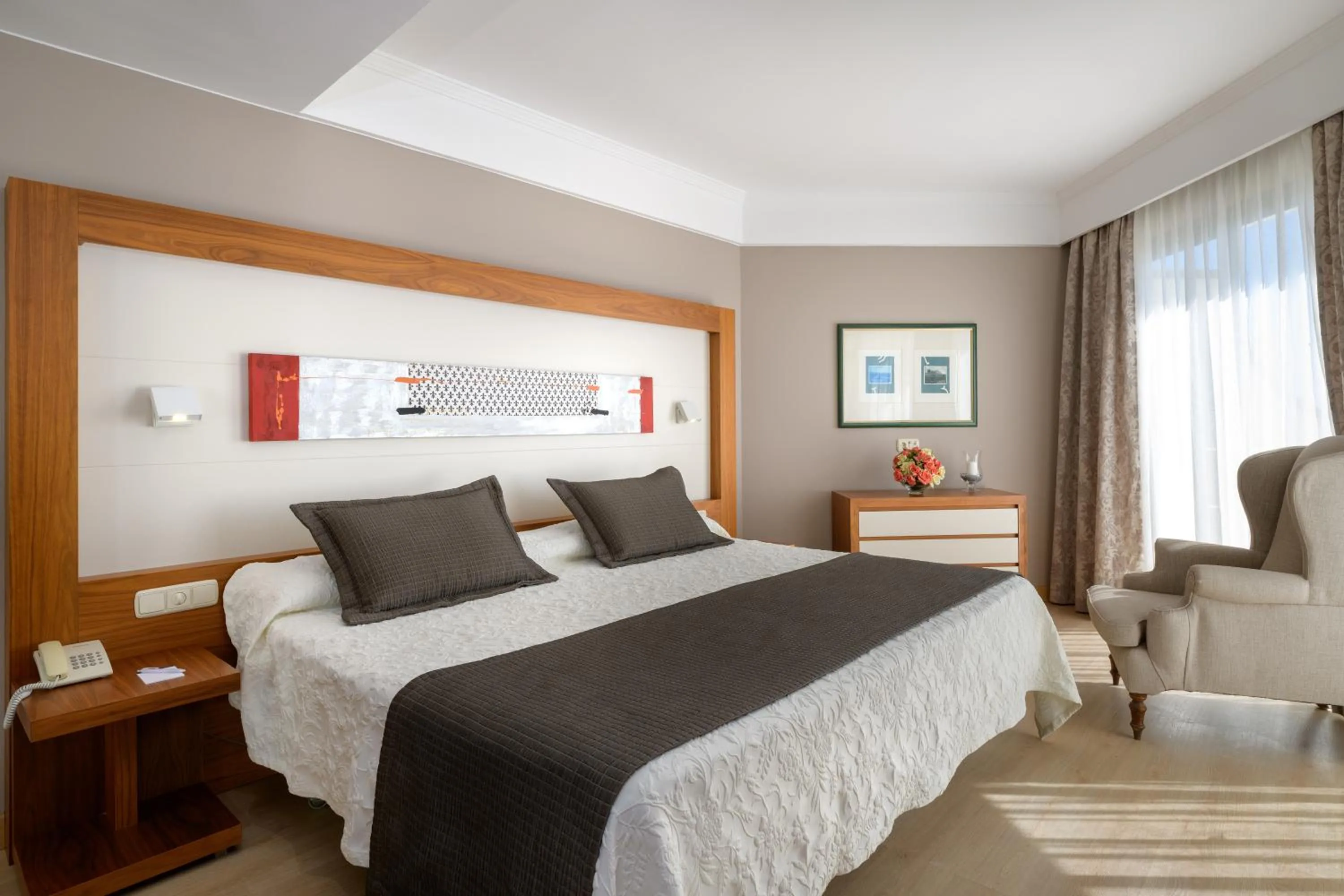 Bedroom, Bed in Hipotels Natura Palace Adults Only