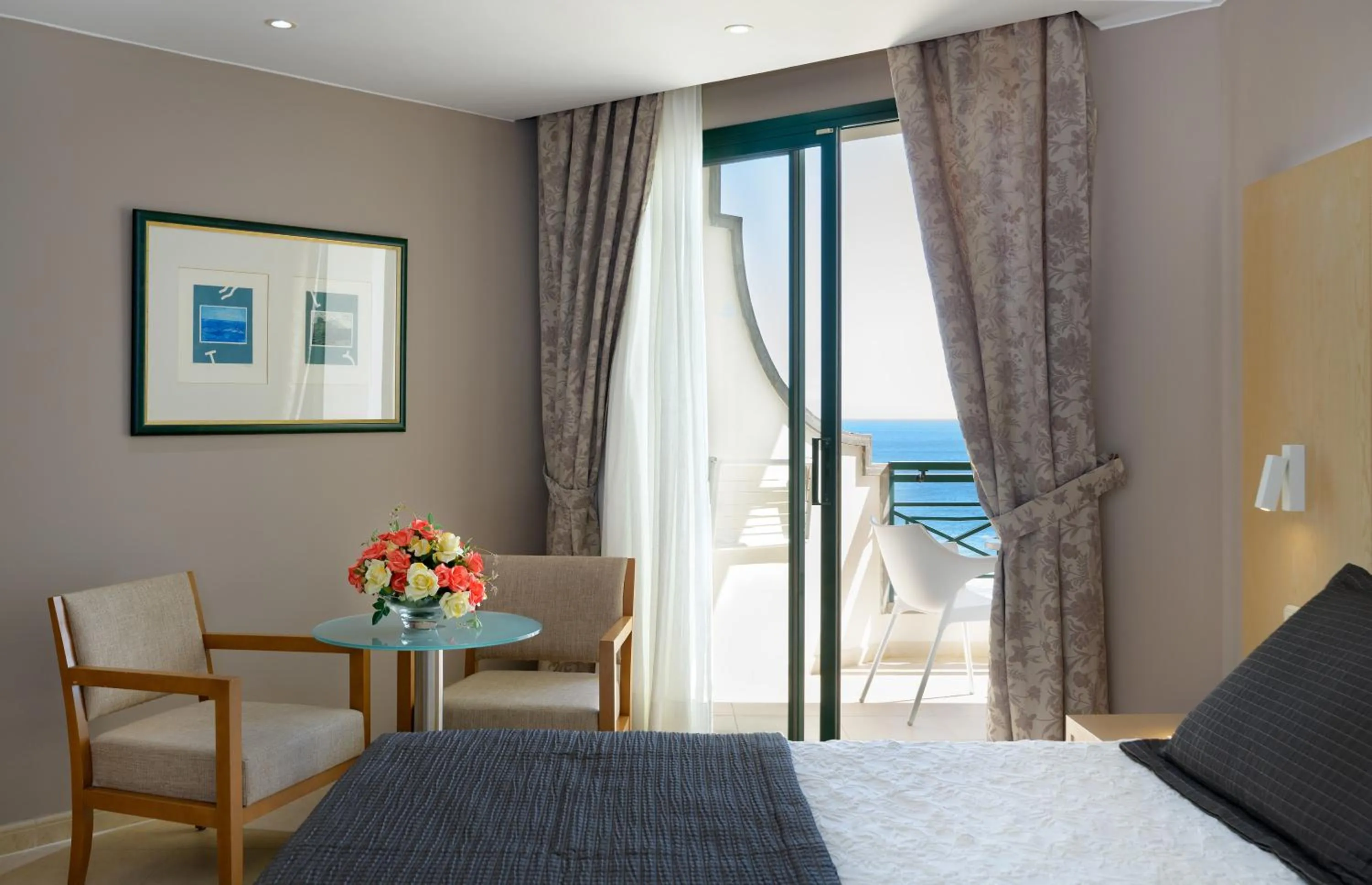 View (from property/room), Bed in Hipotels Natura Palace Adults Only