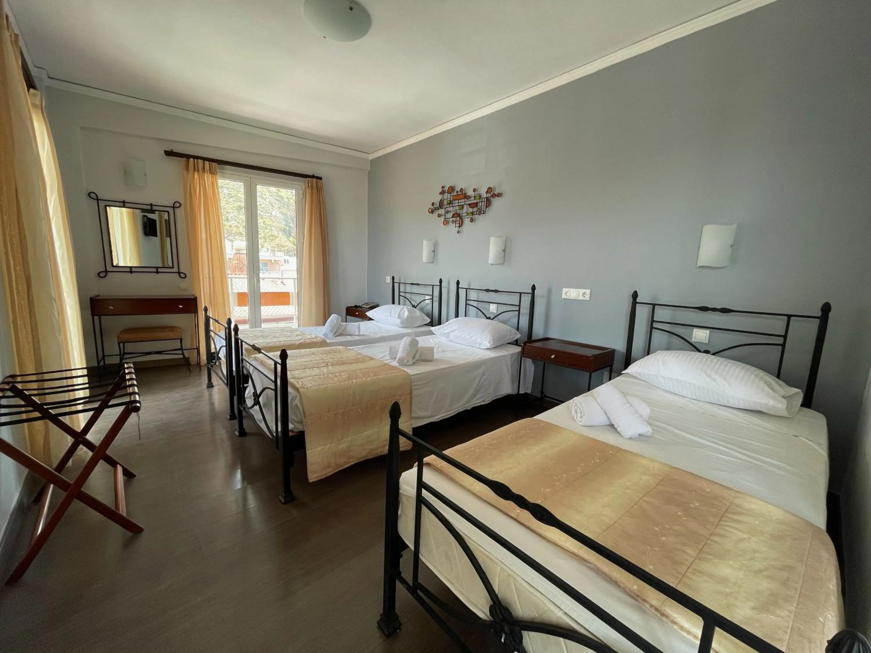 Bed in Nafplia Hotel