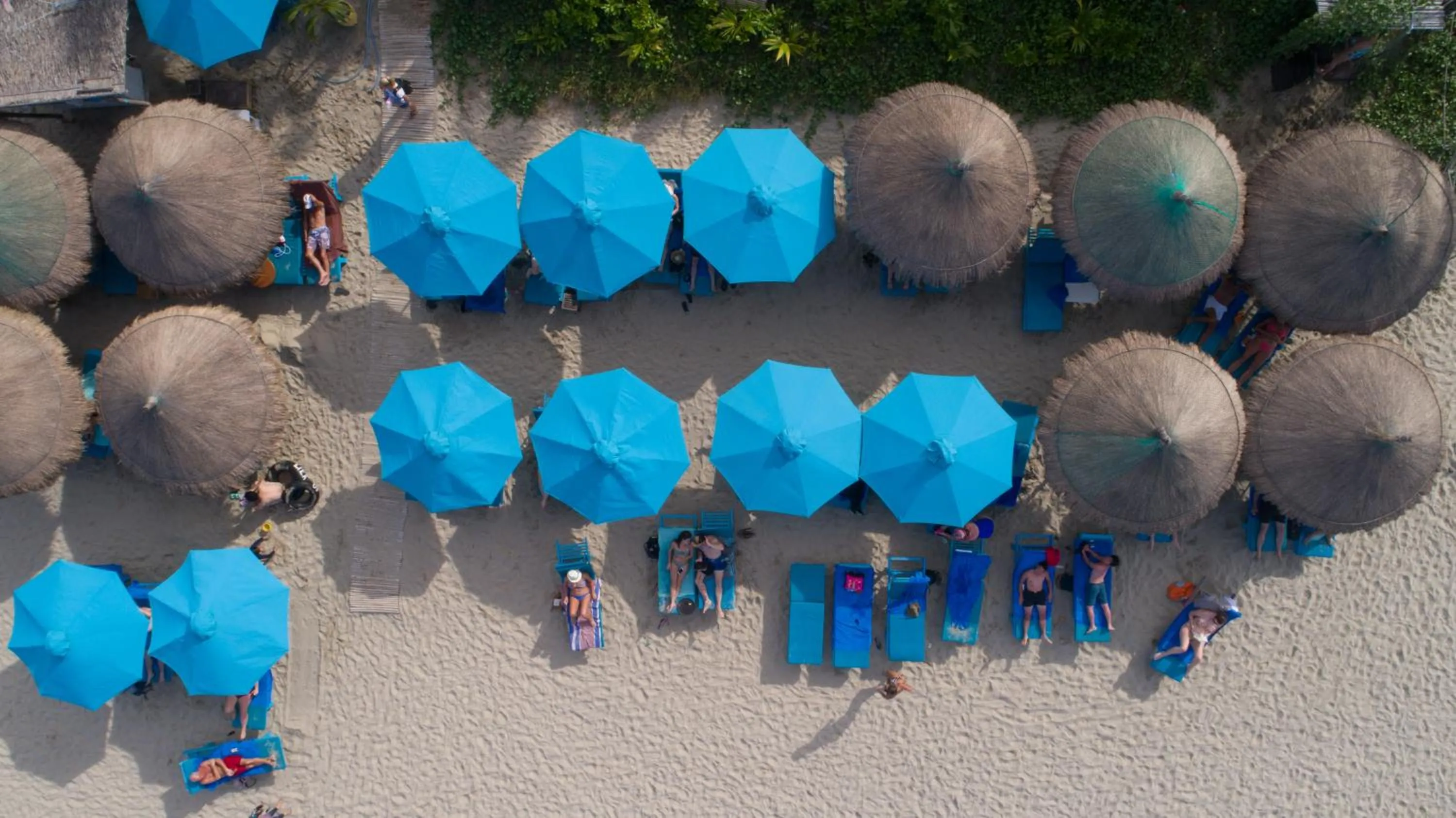 Restaurant/places to eat in Dai An Phu Villa