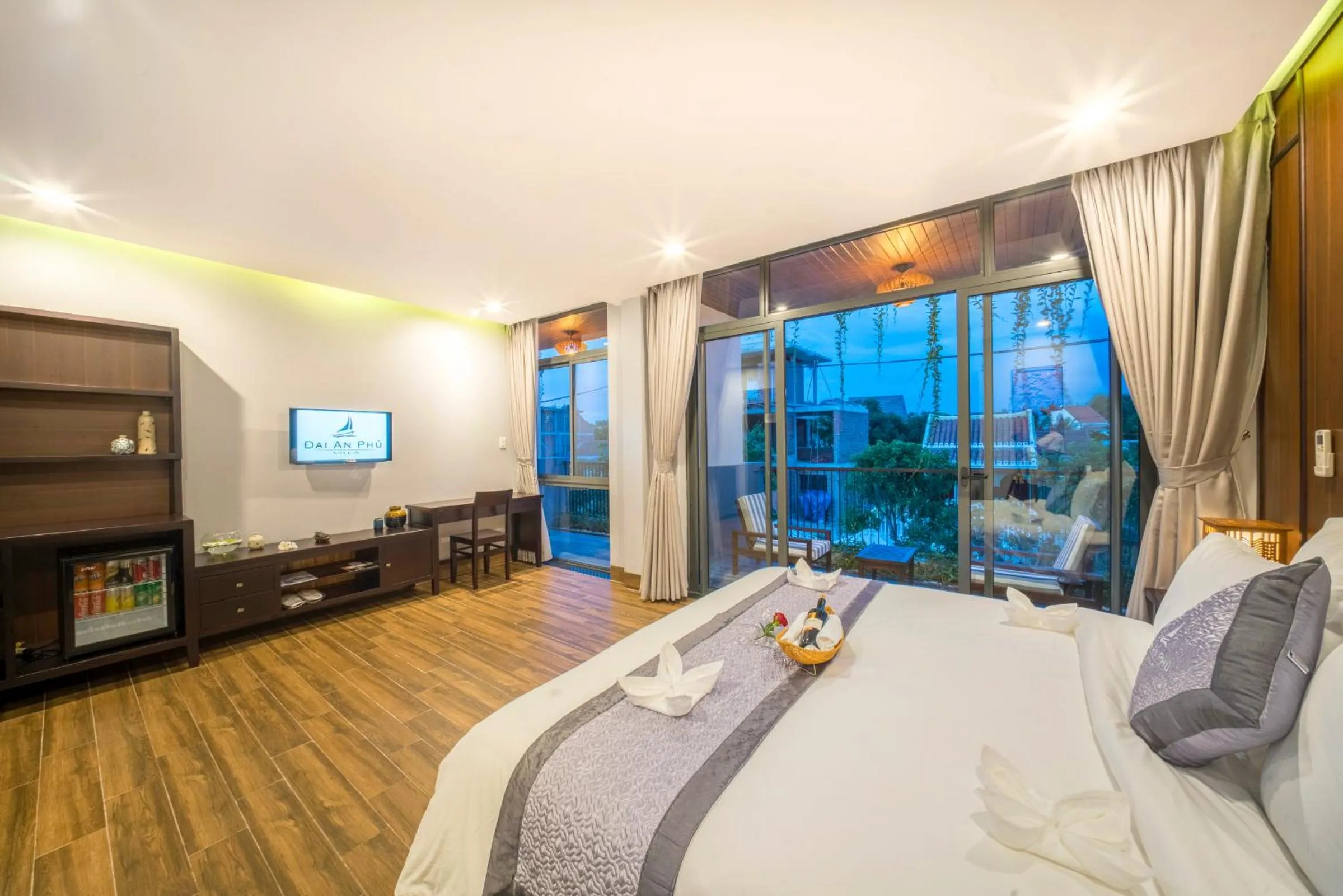 Bedroom, Bed in Dai An Phu Villa