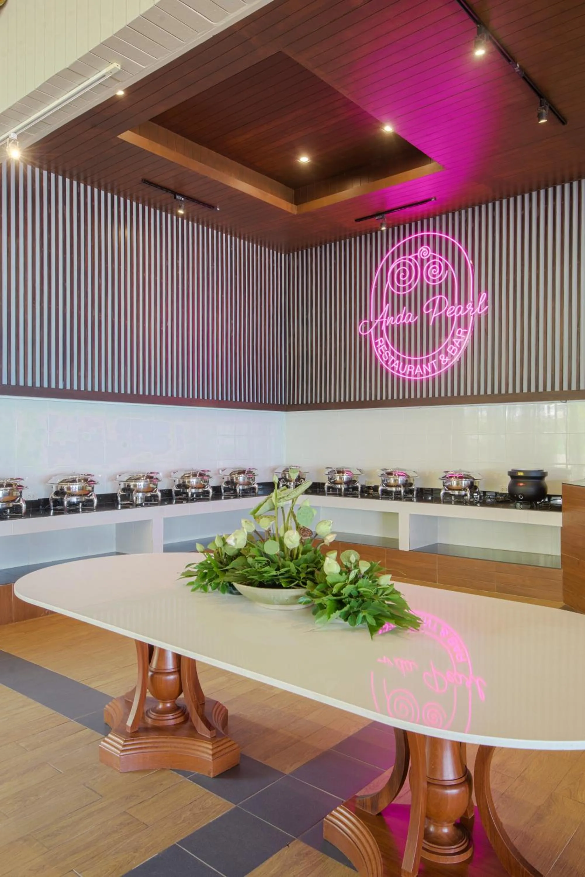 Breakfast in Anda Lanta Resort