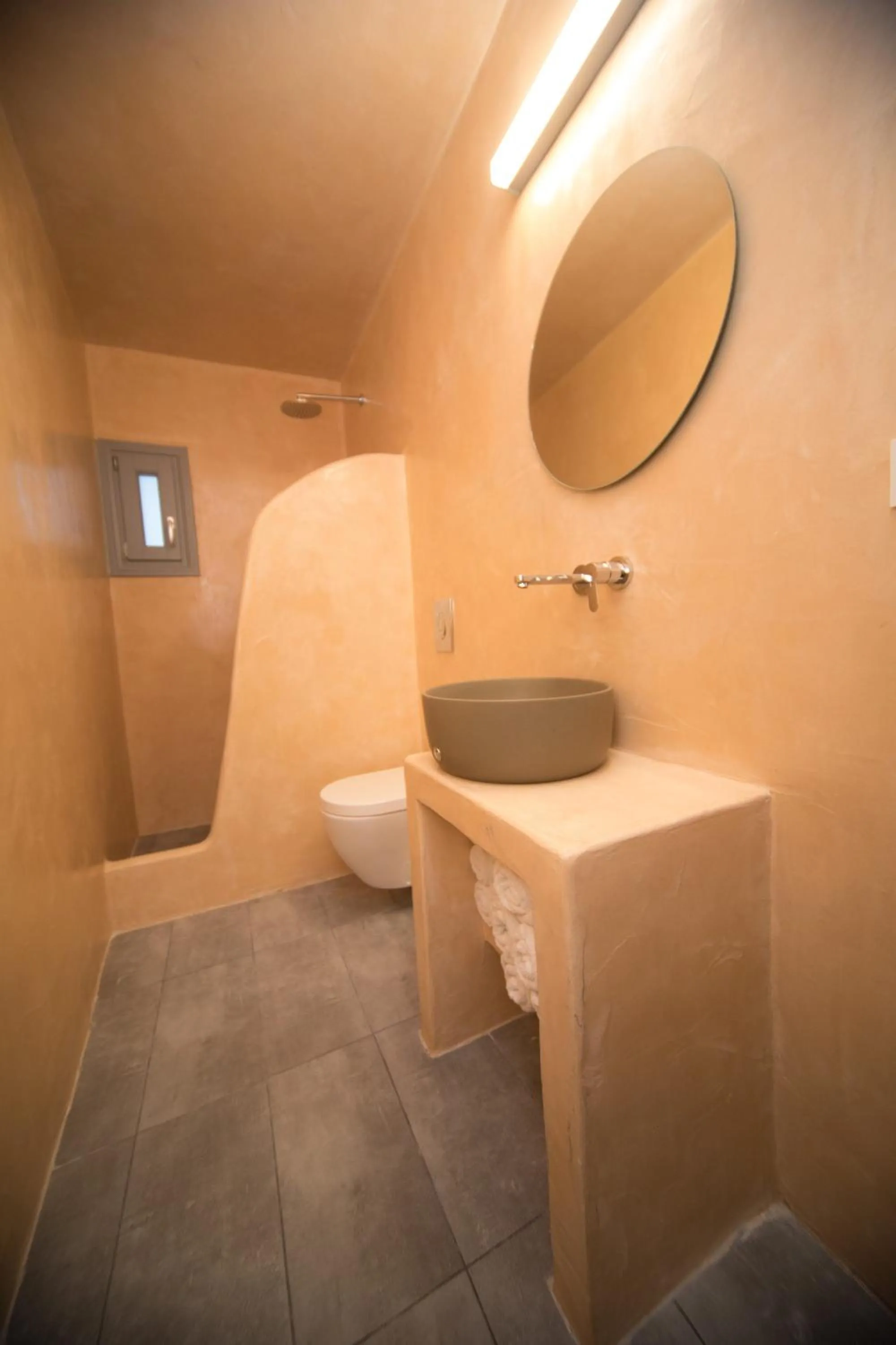 Markakis Studios Fira Town