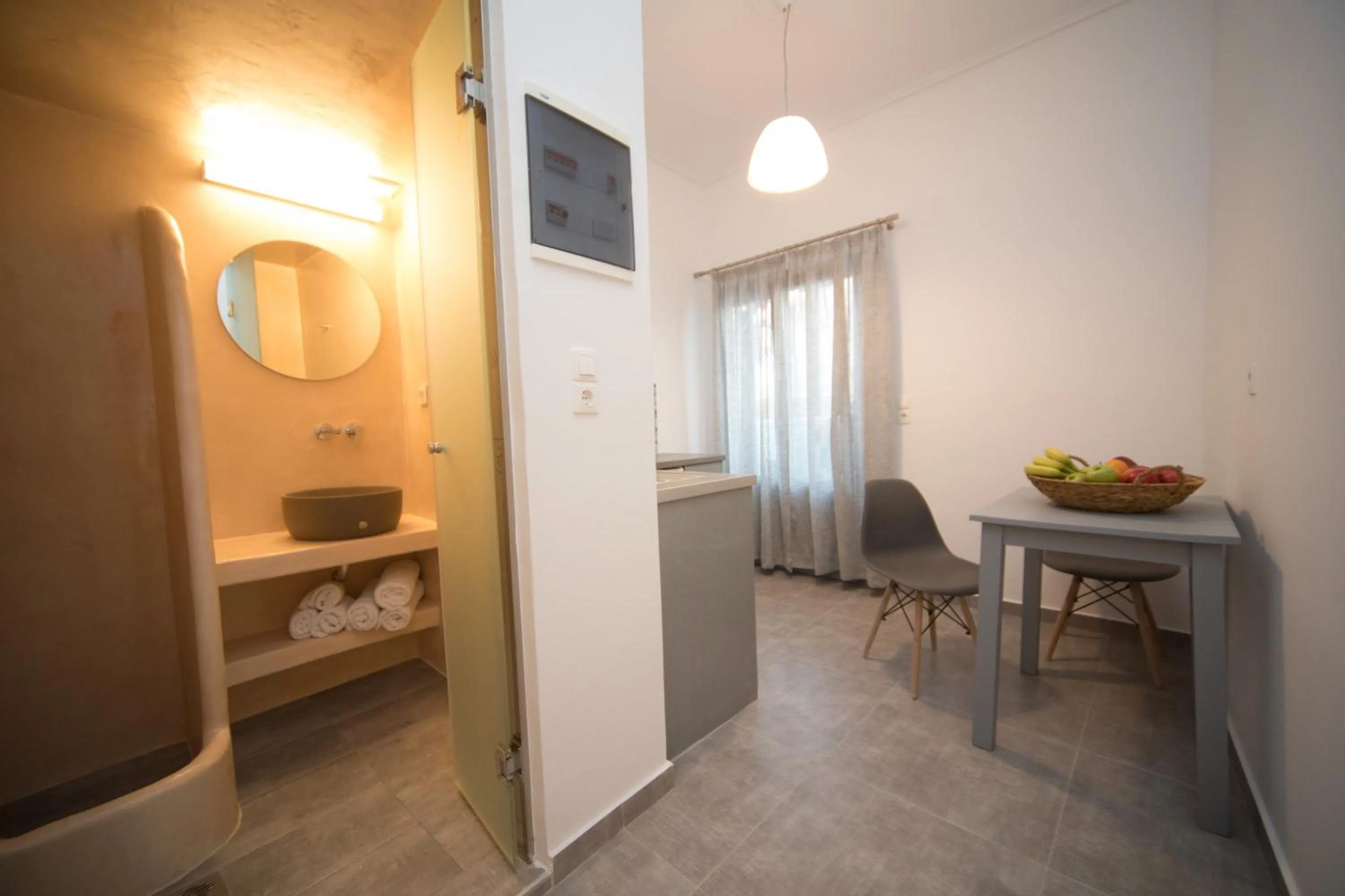 Markakis Studios Fira Town