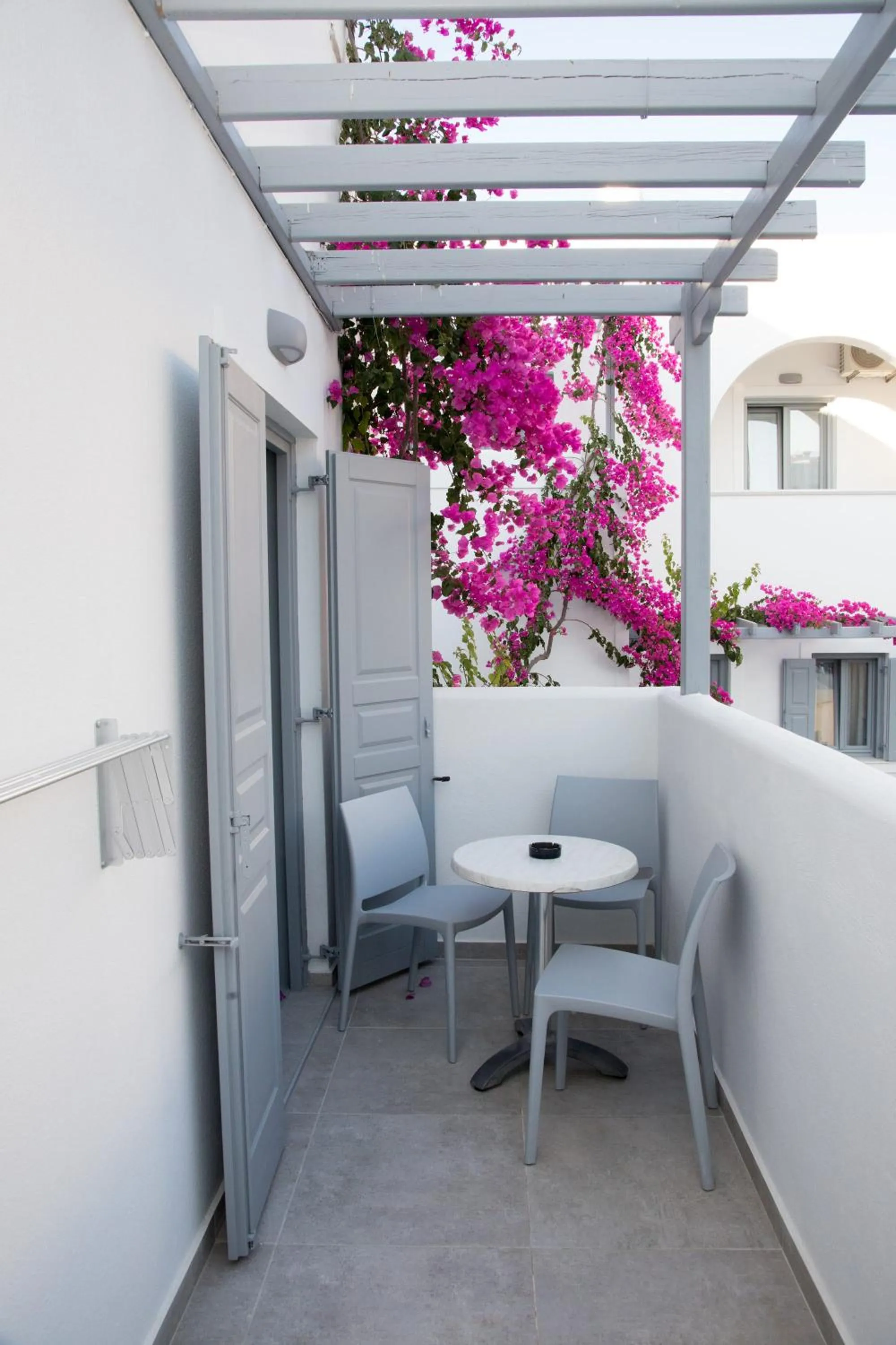 Markakis Studios Fira Town