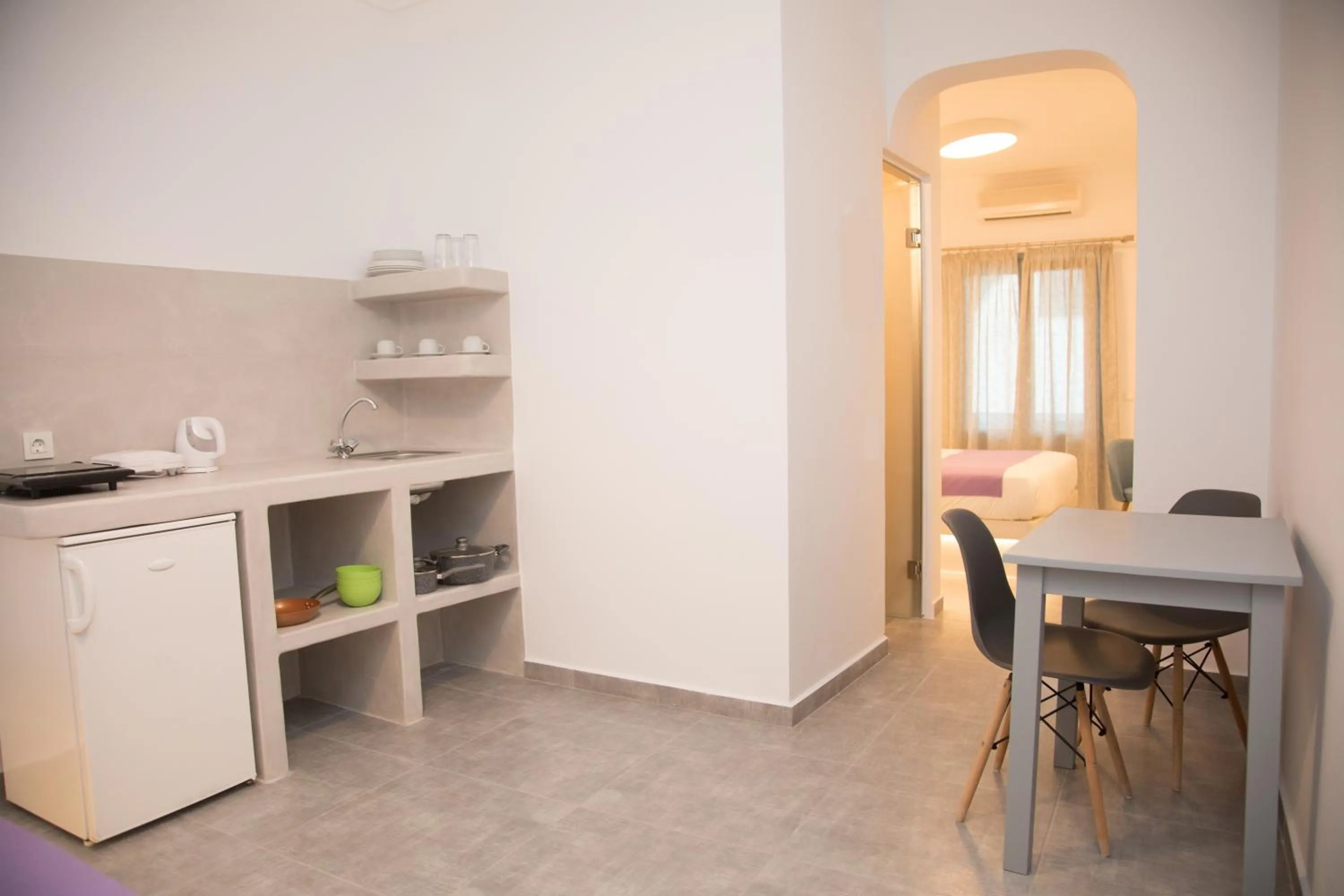 Markakis Studios Fira Town