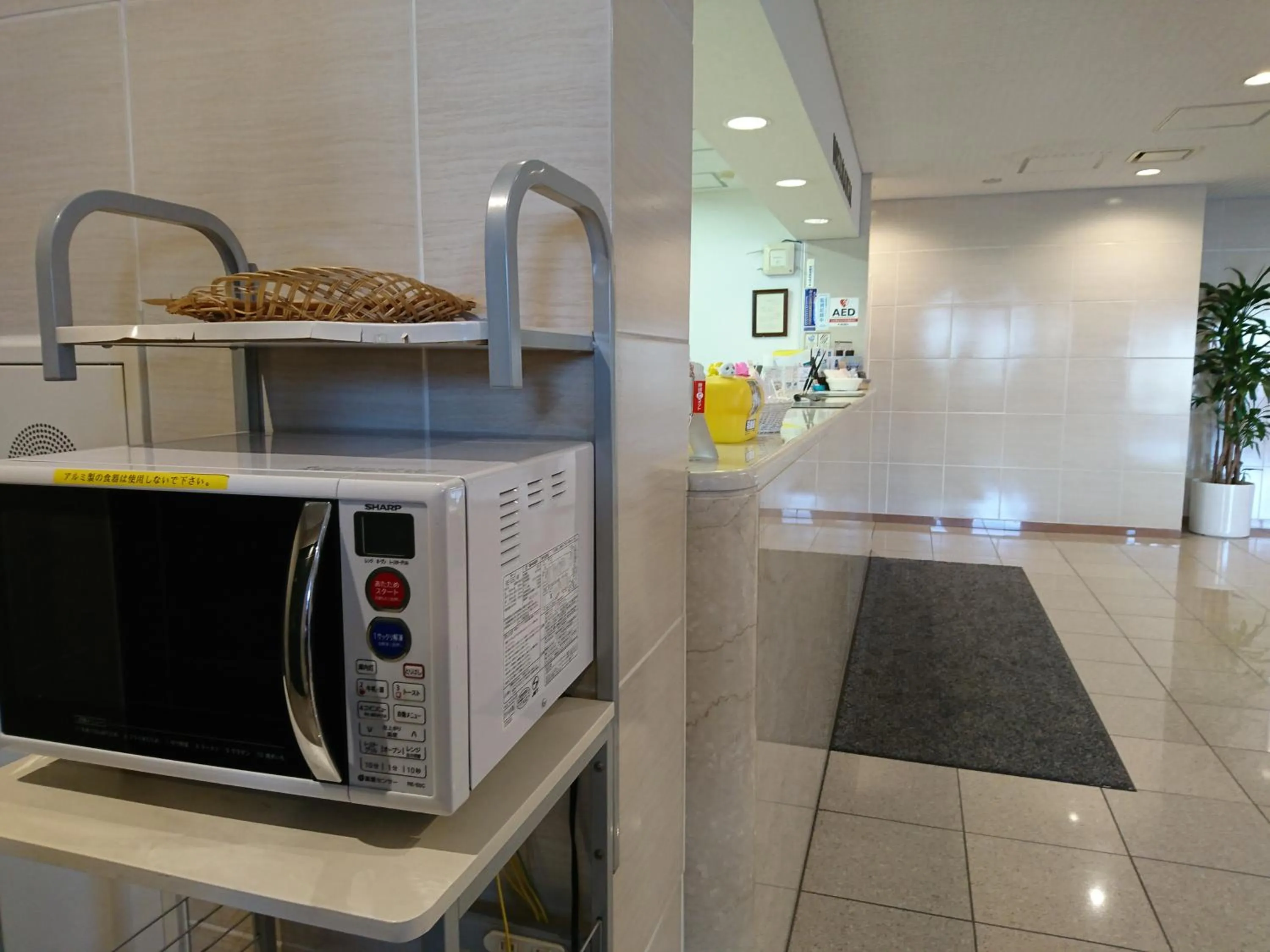 microwave in Yono Daiichi Hotel