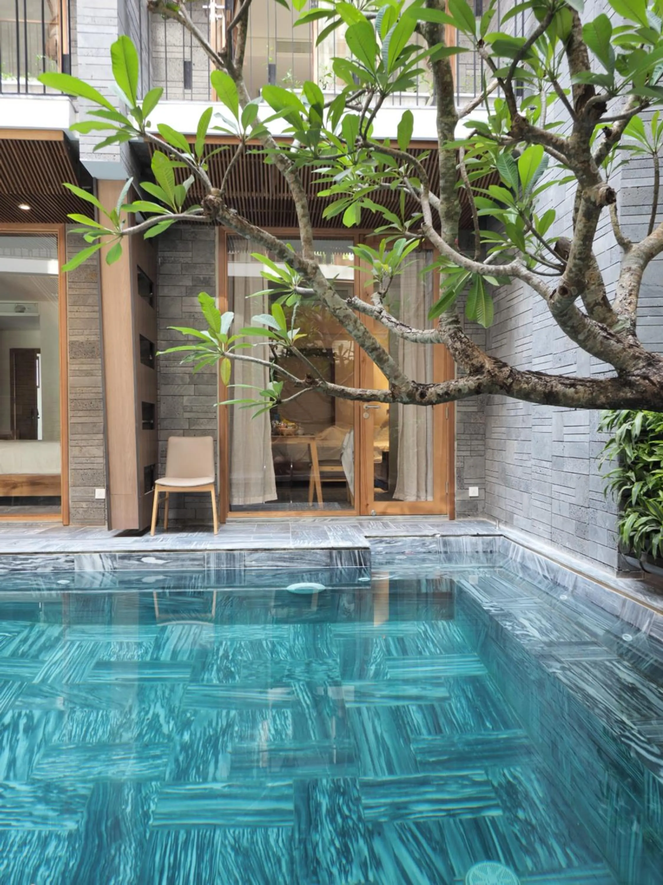 Property building in Mai's Boutique