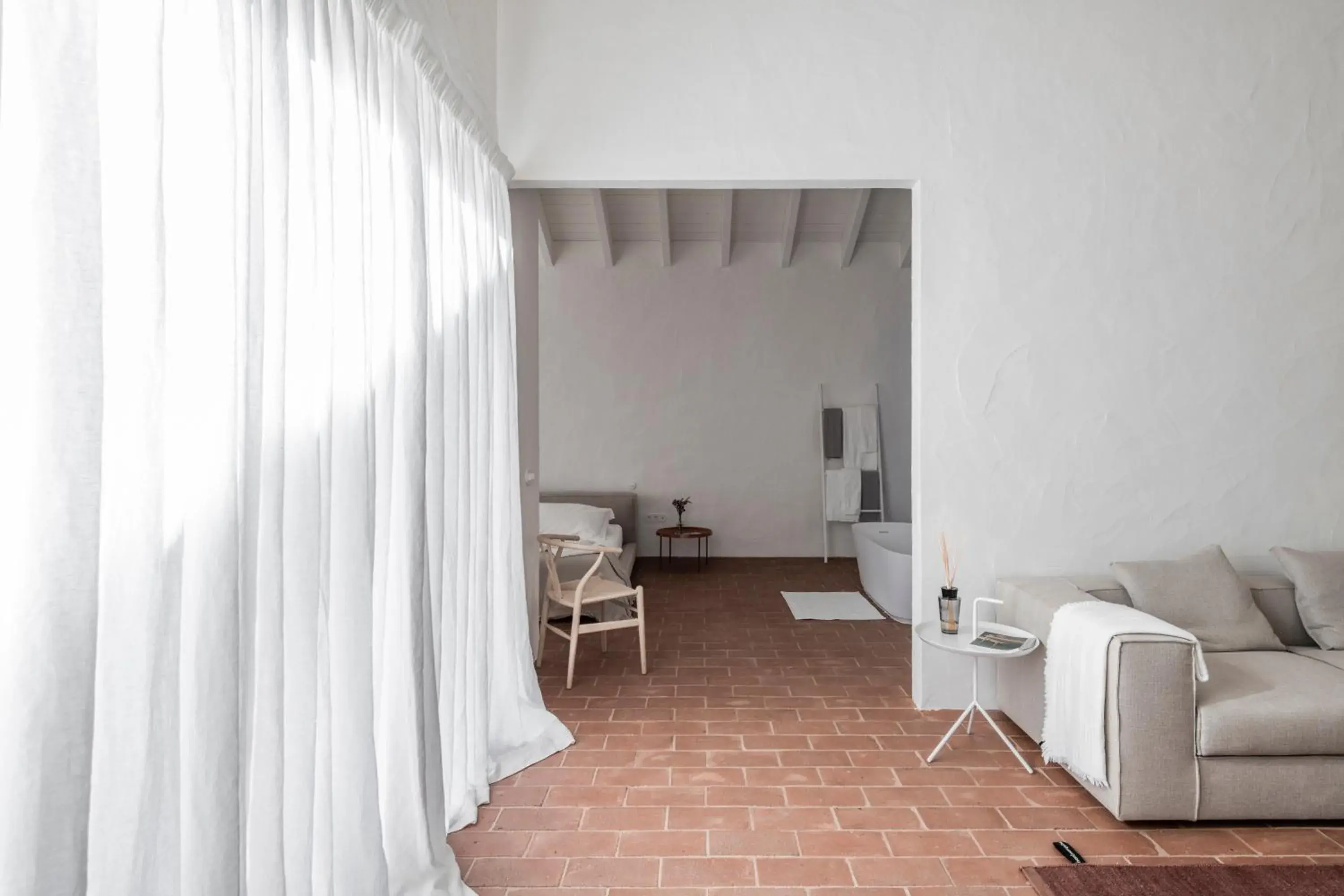 Suite with Terrace Ancoradouro in Herdade da Malhadinha Nova - Relais & Châteaux Suite with Terrace Ancoradouro in Herdade da Malhadinha Nova - Relais & Châteaux