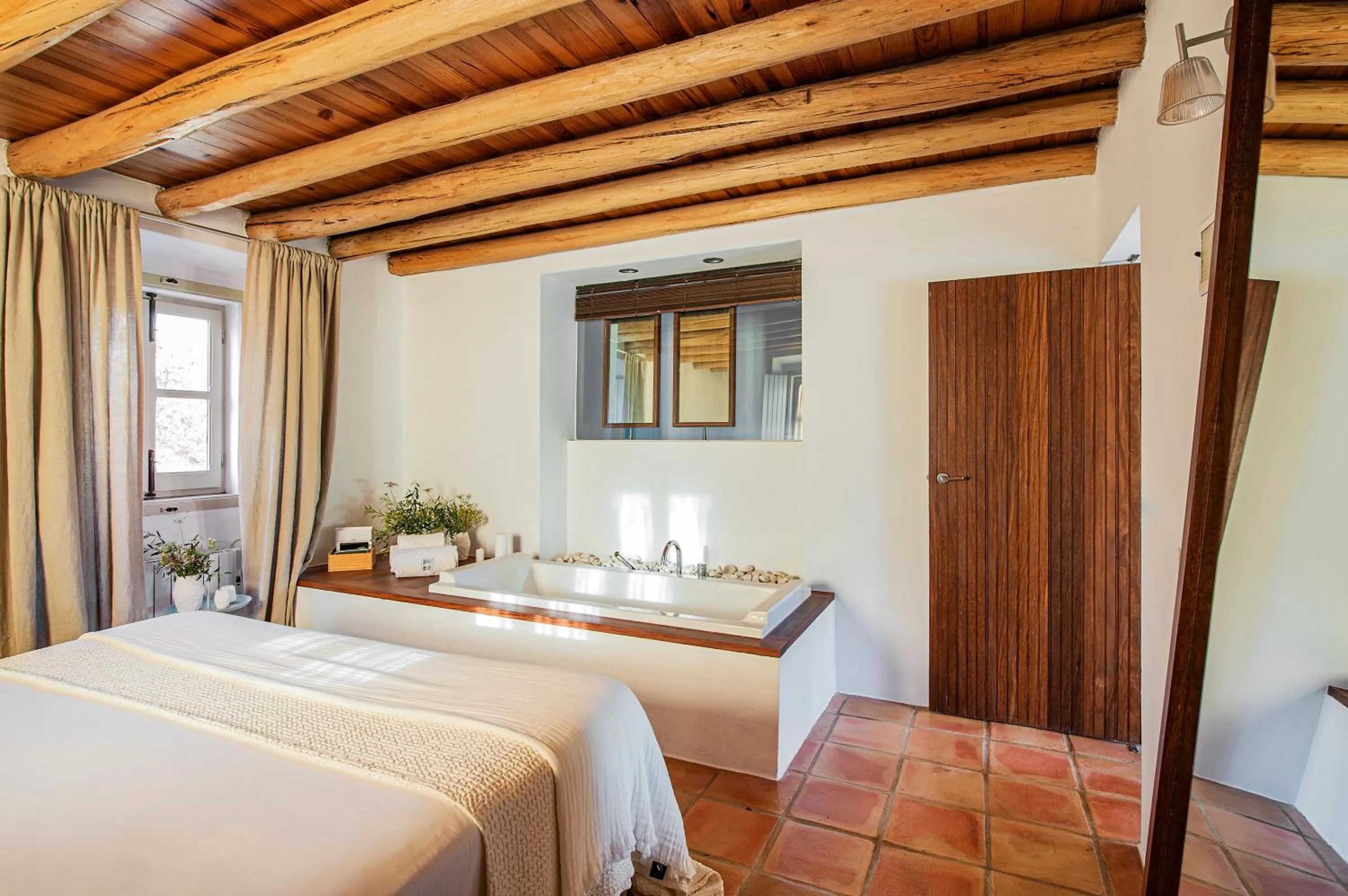 Bed in Herdade da Malhadinha Nova - Relais & Châteaux