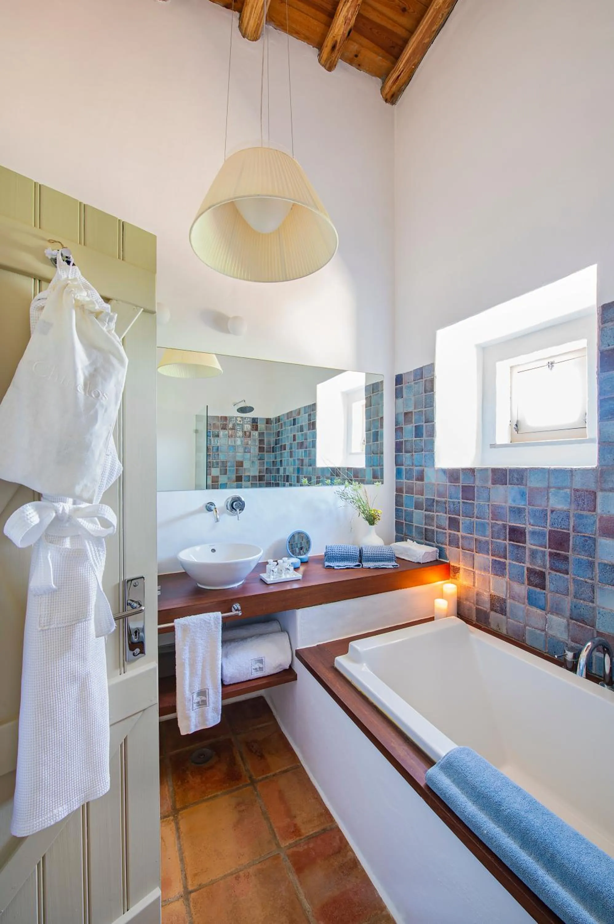 Bathroom in Herdade da Malhadinha Nova - Relais & Châteaux