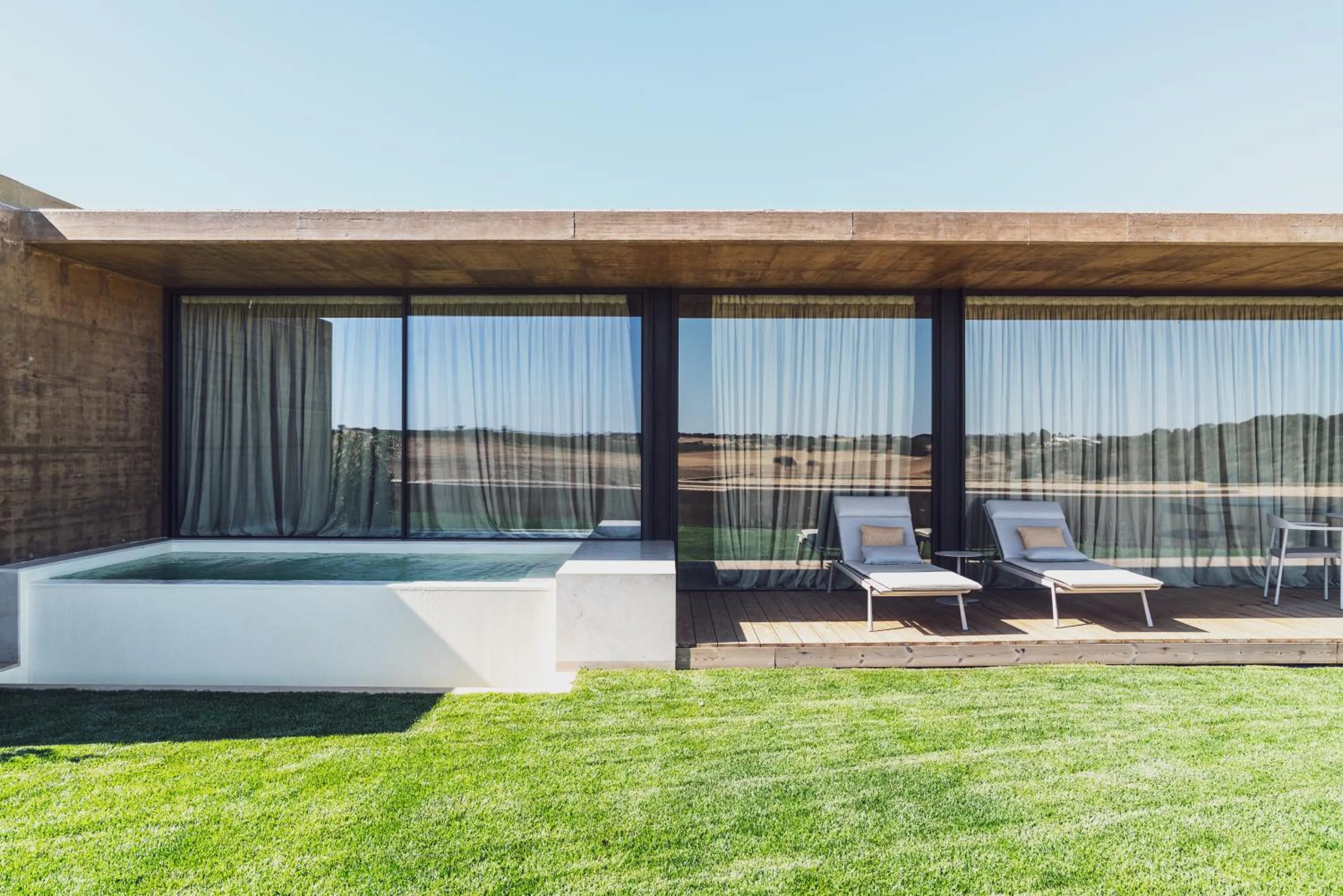 Swimming pool in Herdade da Malhadinha Nova - Relais & Châteaux