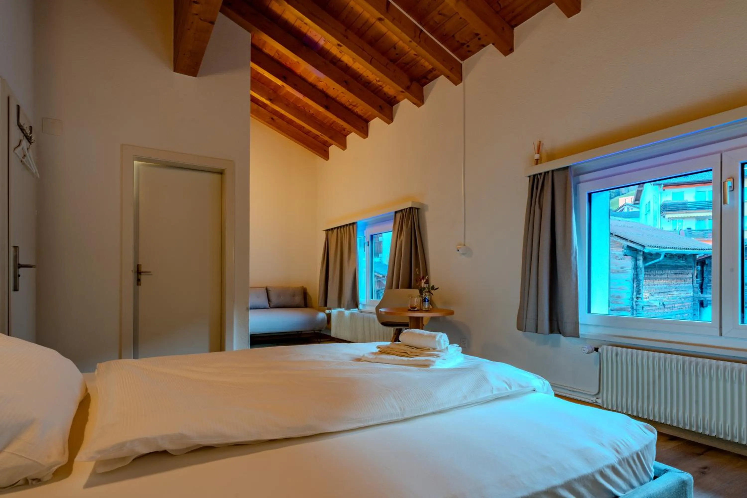 Photo of the whole room, Bed in Hotel Restaurant Simplon