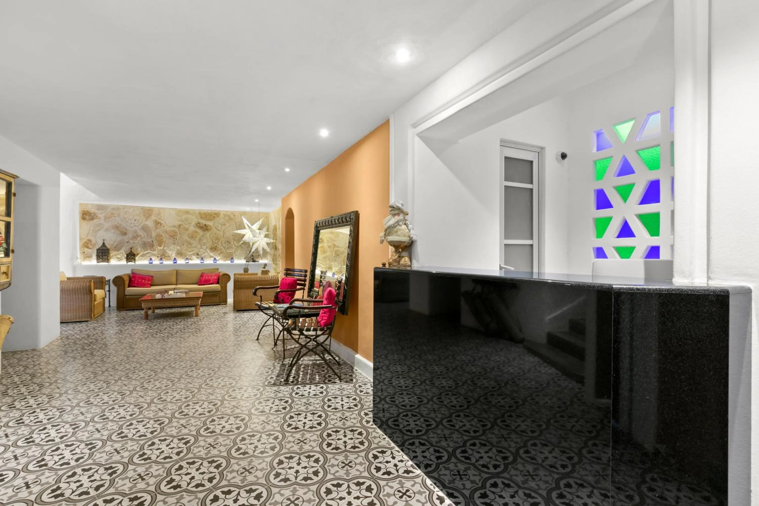 Lobby or reception in Casa Tortugas Boutique Hotel - A Hidden Gem in Cancun