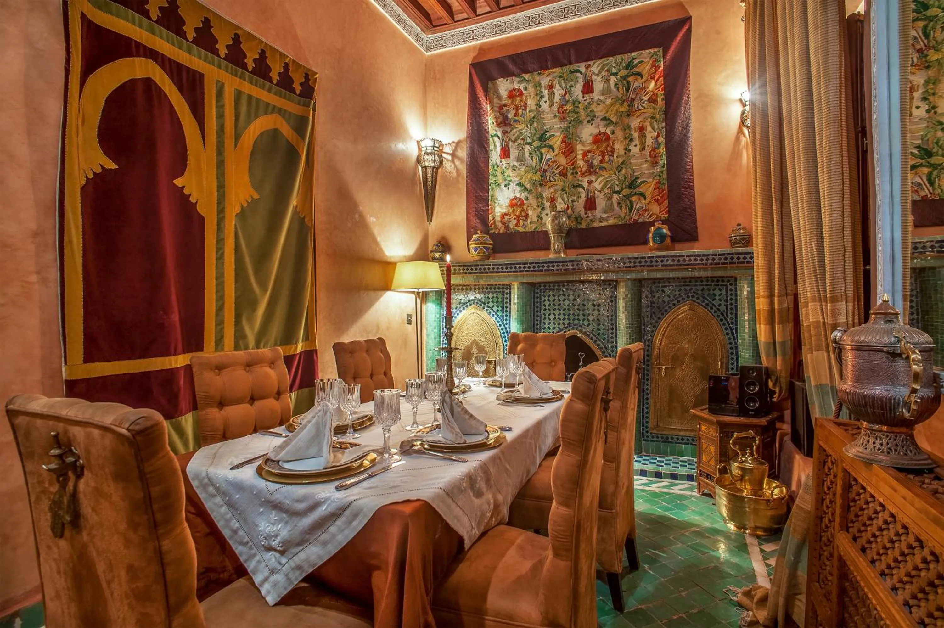 Restaurant/places to eat in Riad & Spa Laurence Olivier
