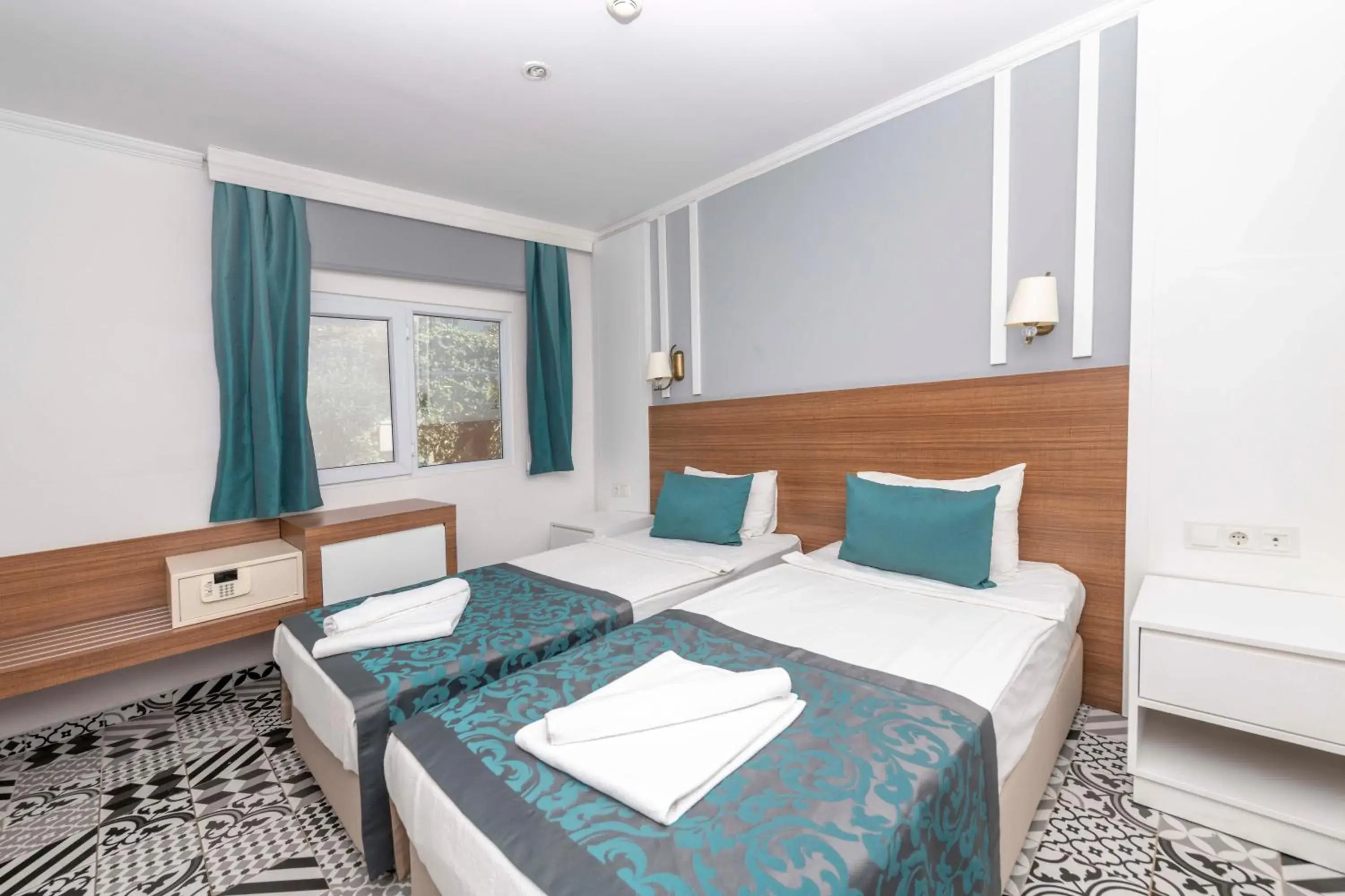 Economy Single Room without Balcony in Armas Beach Economy Single Room without Balcony in Armas Beach