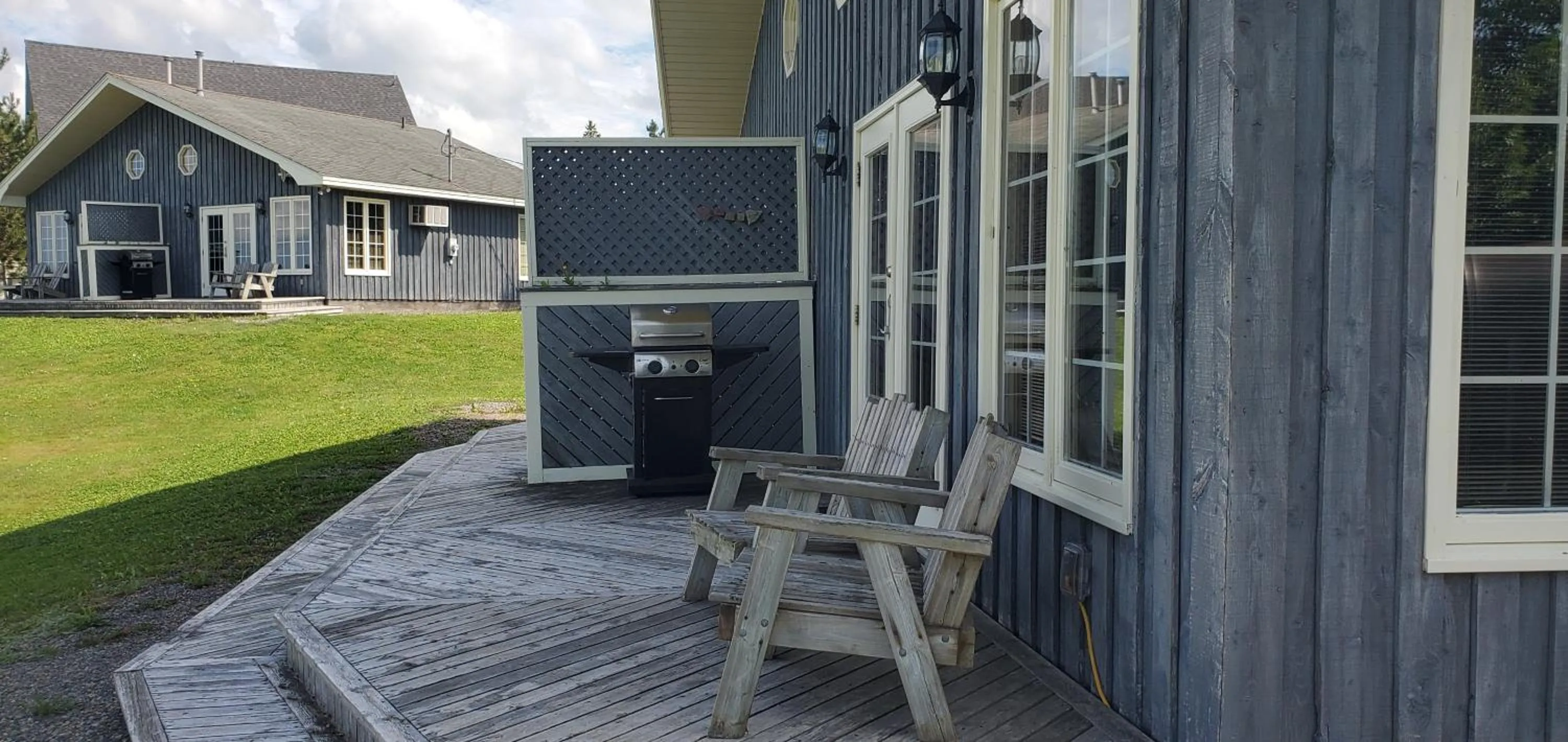 Patio in Amherst Shore Country Inn