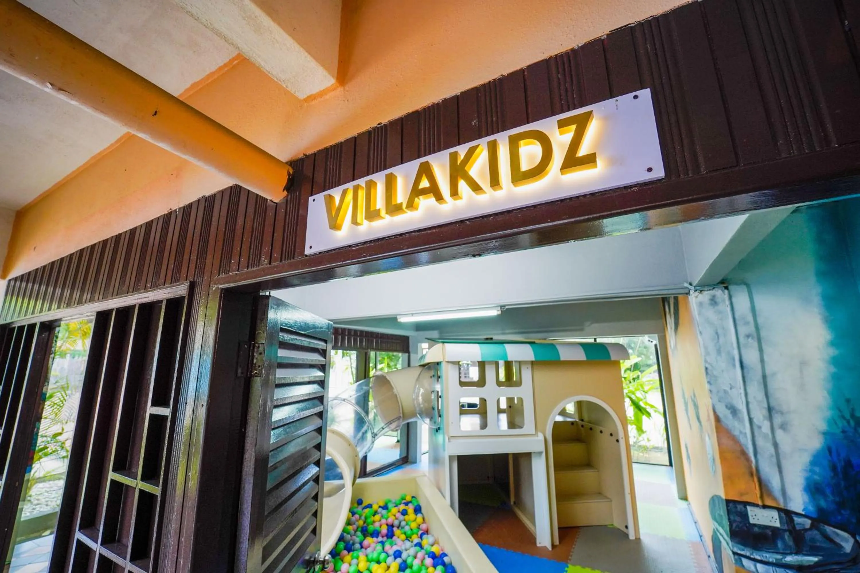 Property building in Holiday Villa Beach Resort Cherating