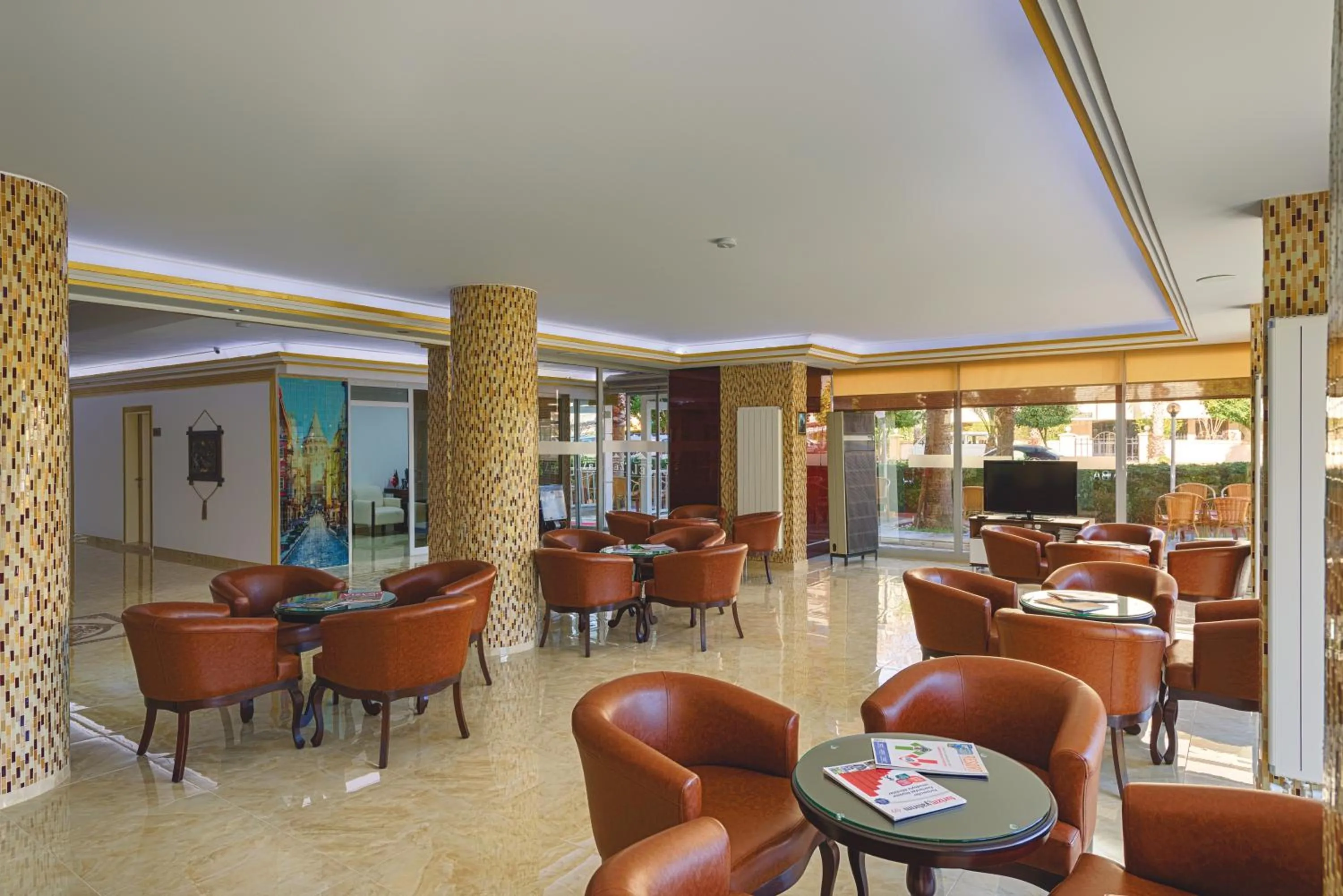 Lobby or reception in Zel Hotel