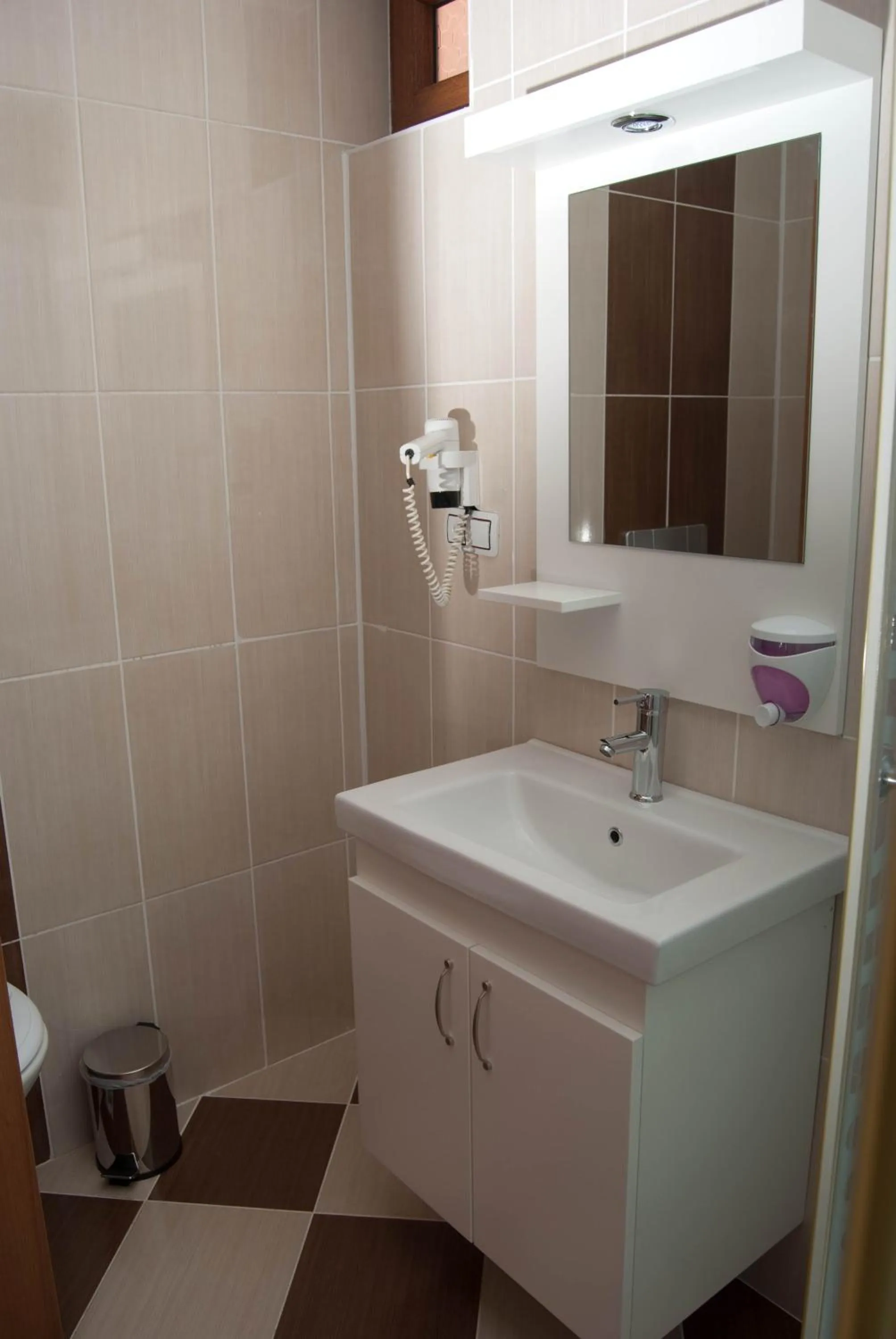 Standard Double Room in Zel Hotel