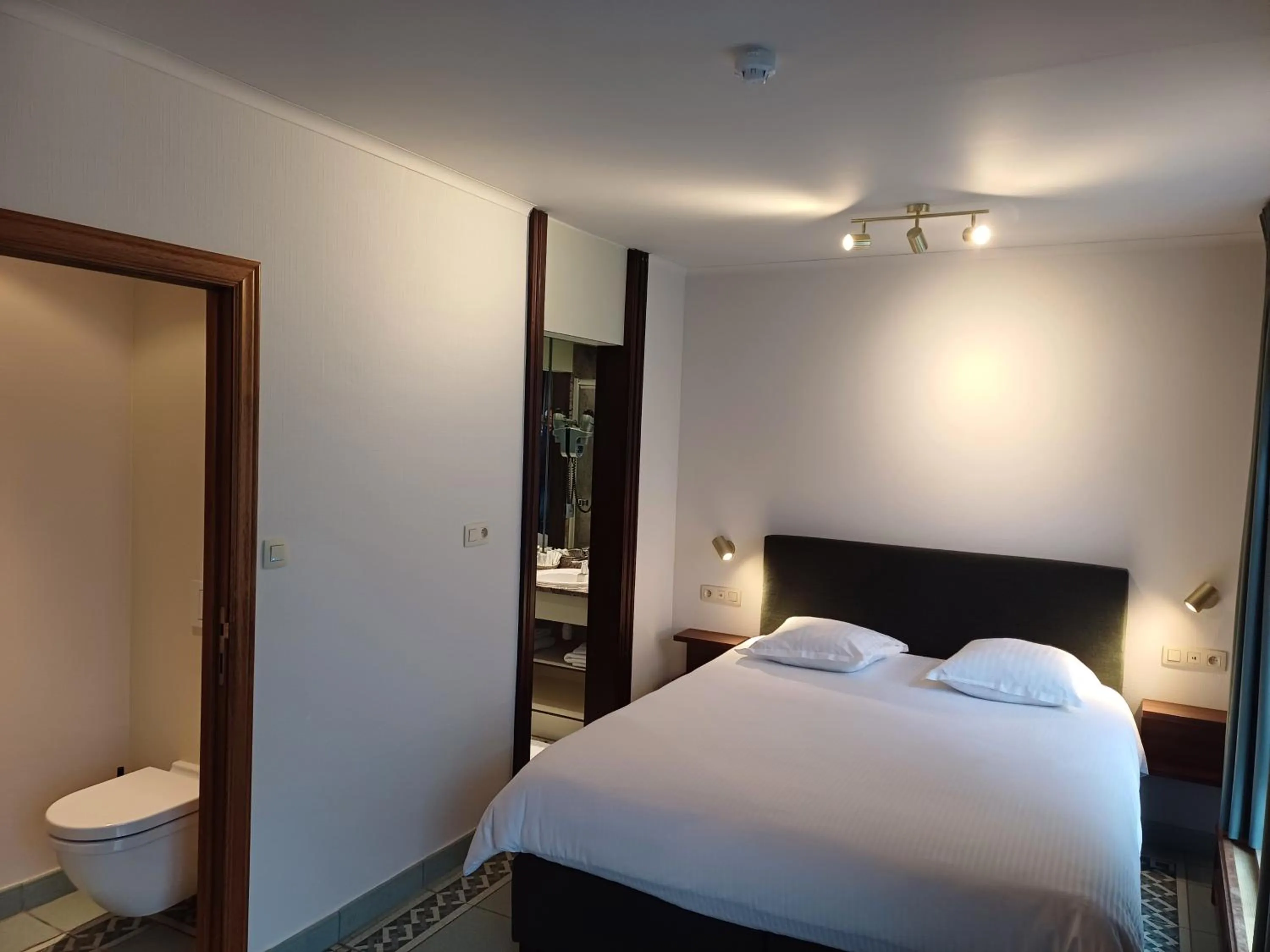 Bed in Kasteel van Nieuwland