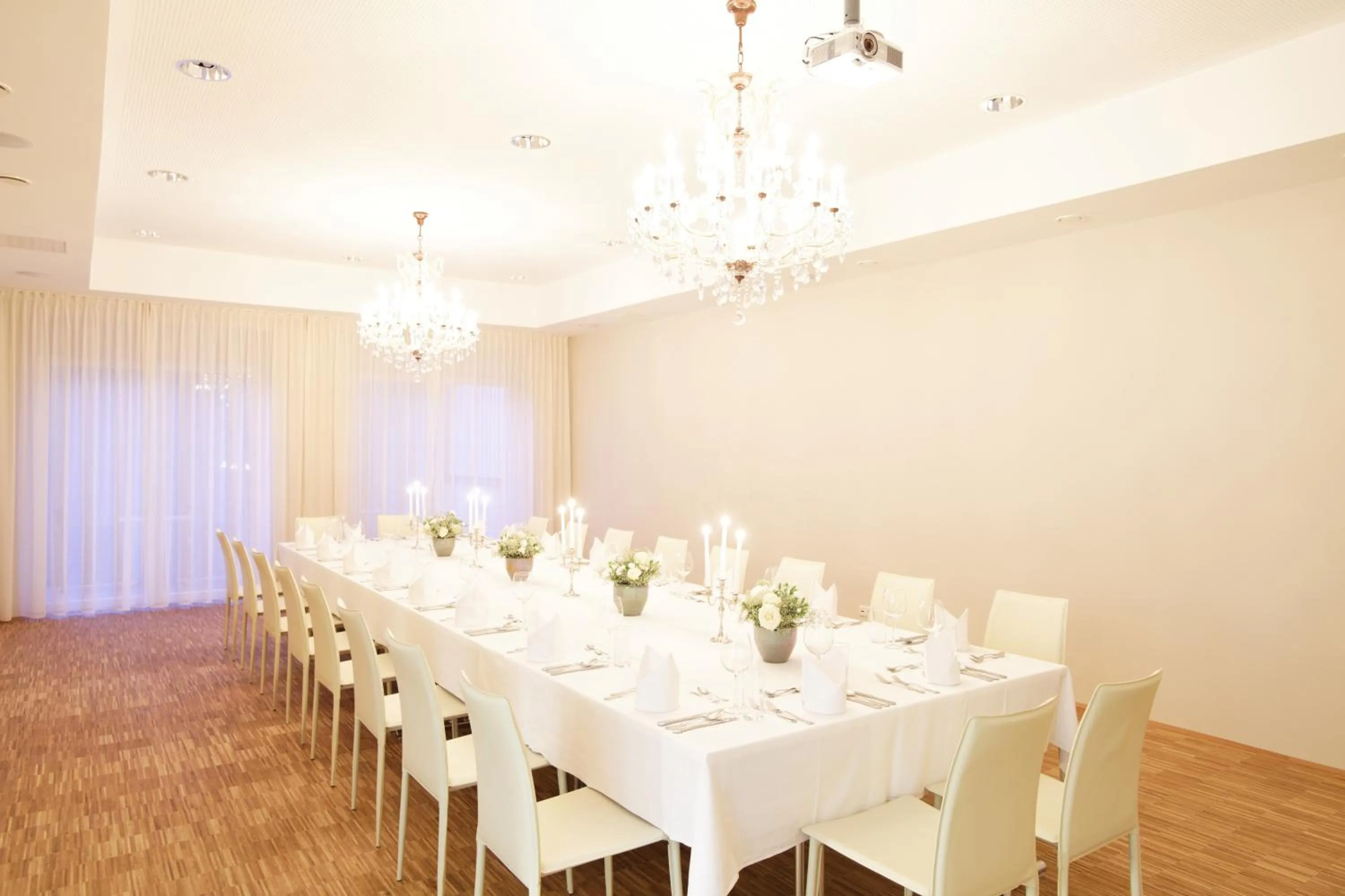 Restaurant/places to eat in Pfeiler's Bürgerstüberl - Hotel