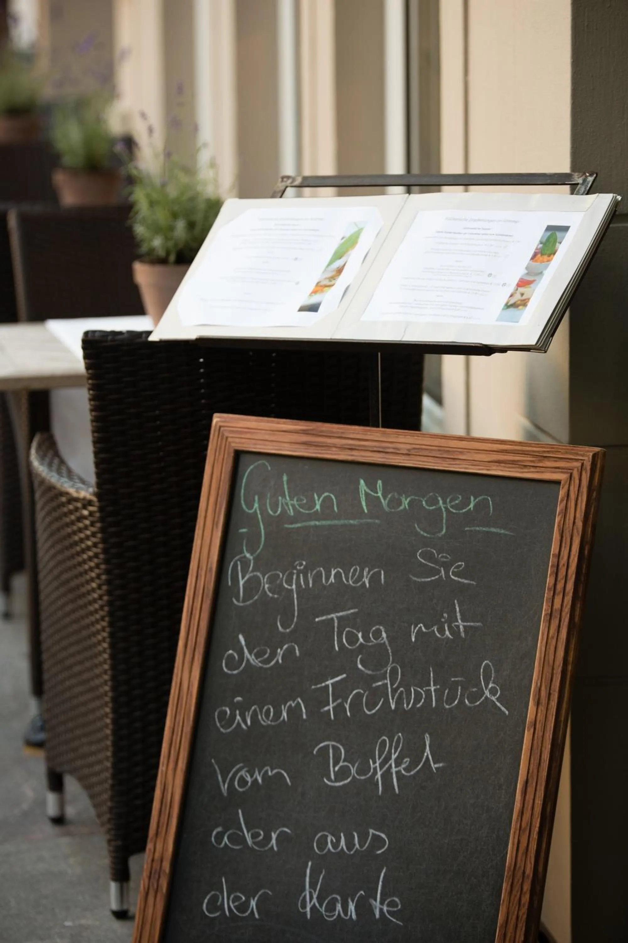 Food and drinks in Pfeiler's Bürgerstüberl - Hotel