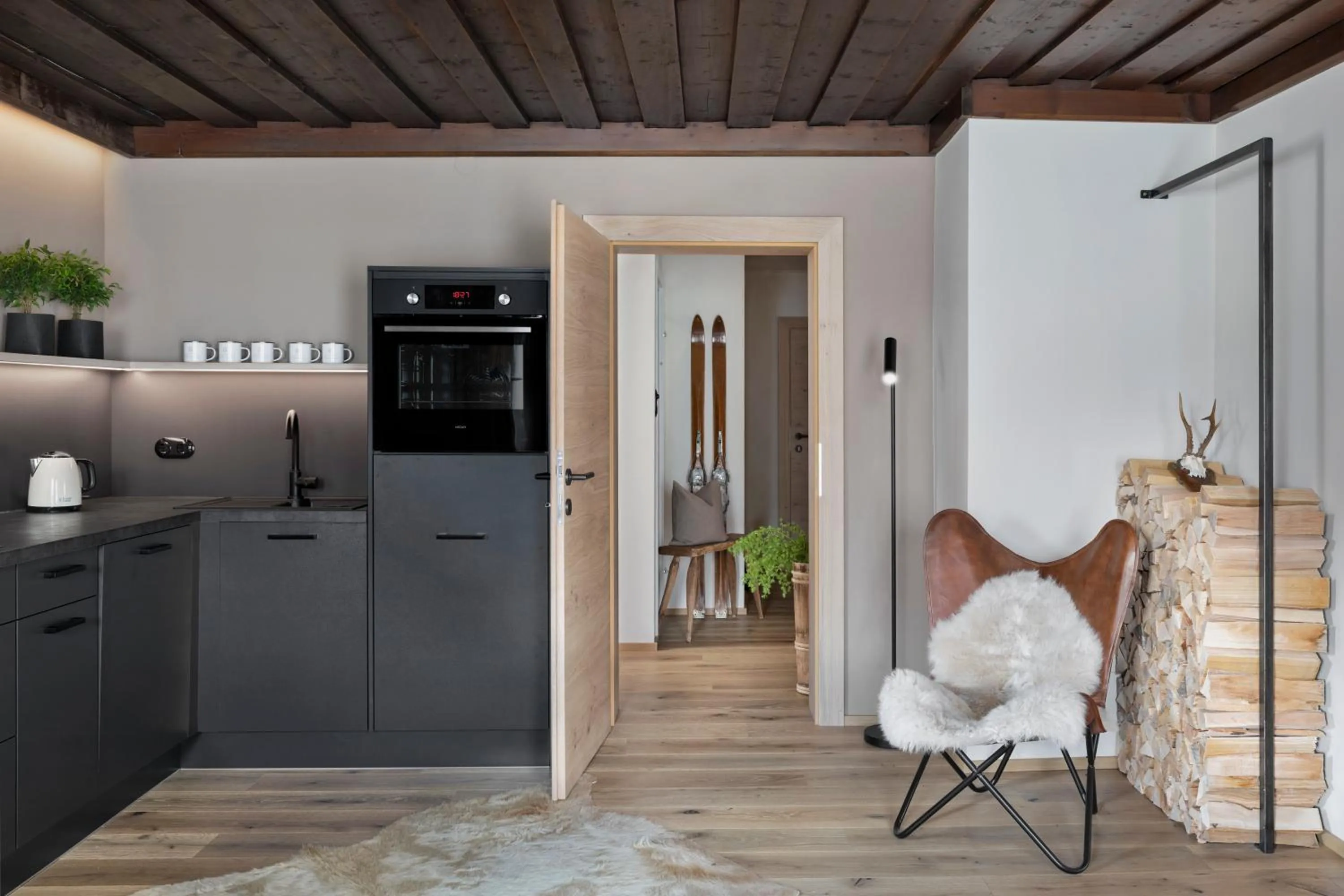 Kitchen or kitchenette in Landhaus Steiner