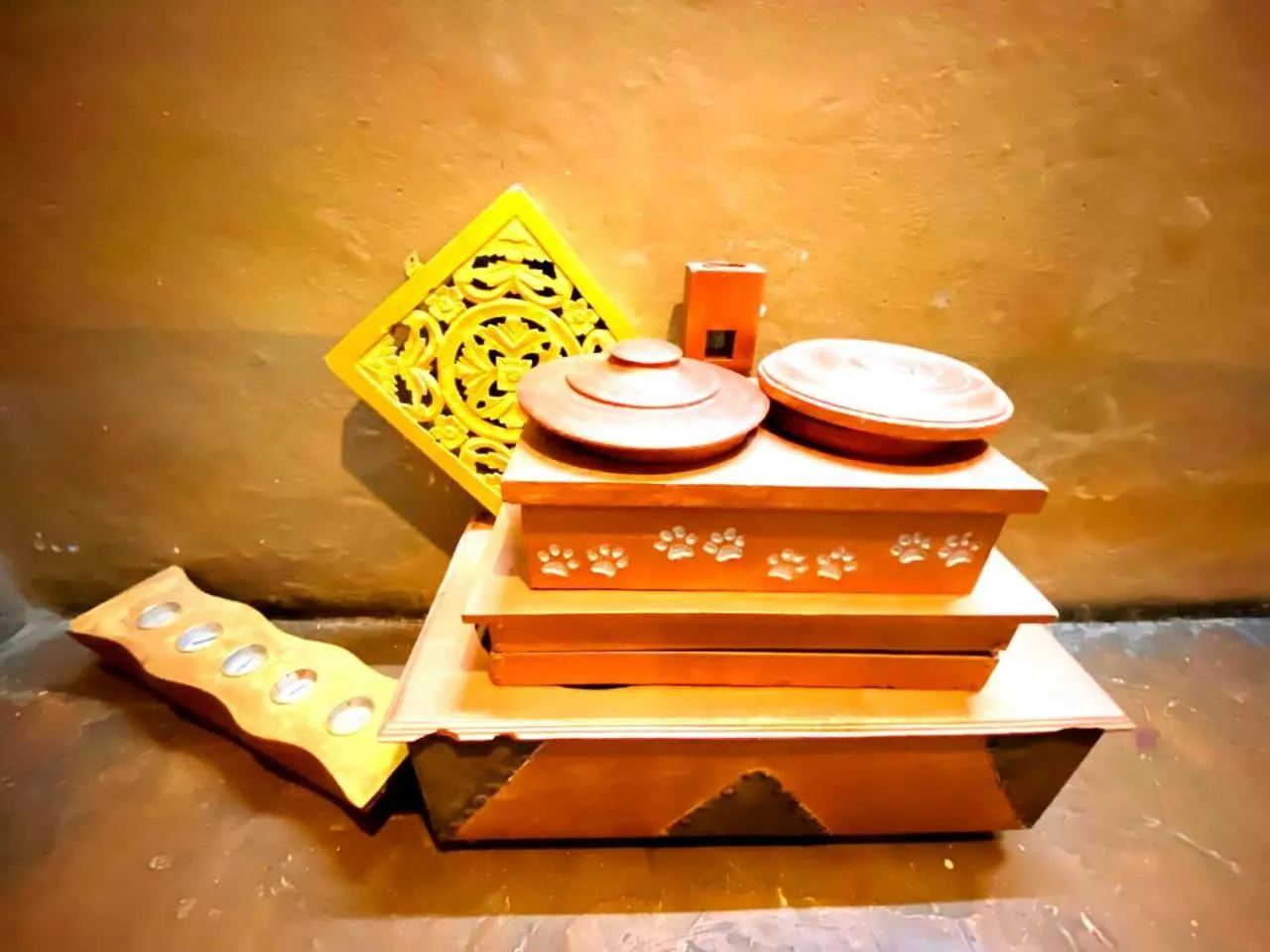 Decorative detail in Stay Inn Heritage