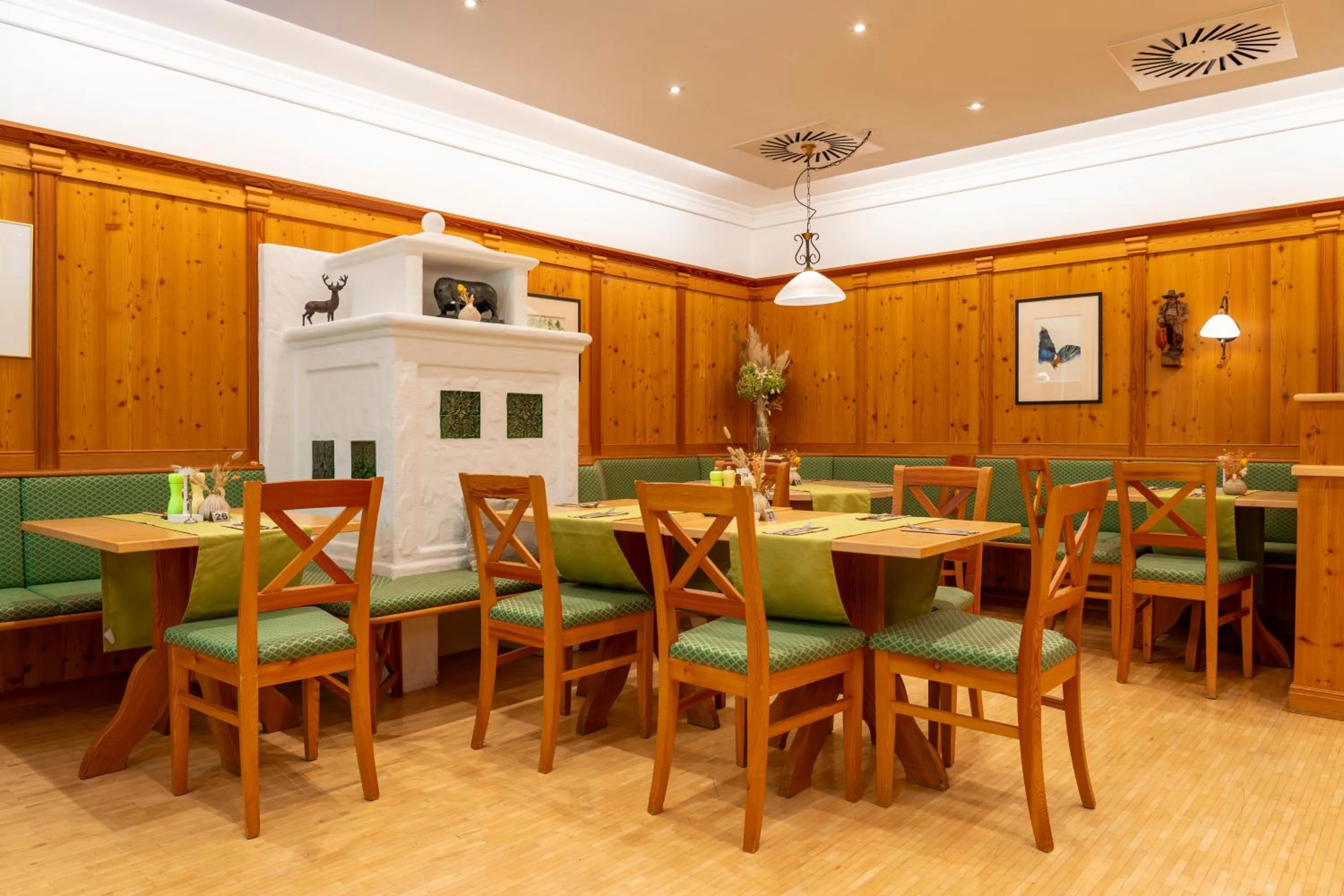 Restaurant/places to eat in Hotel Heffterhof