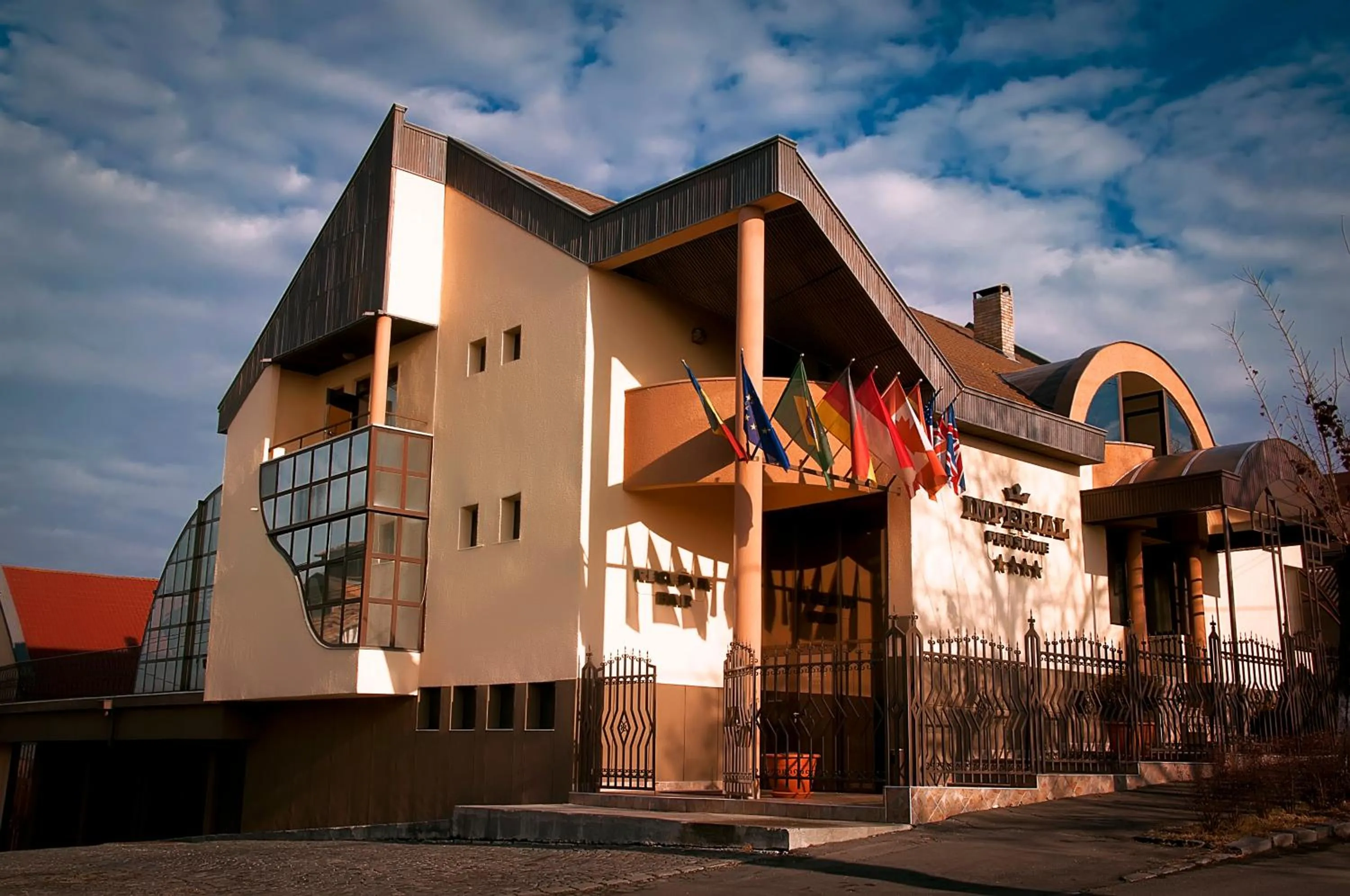 Facade/entrance in Pensiunea Imperial