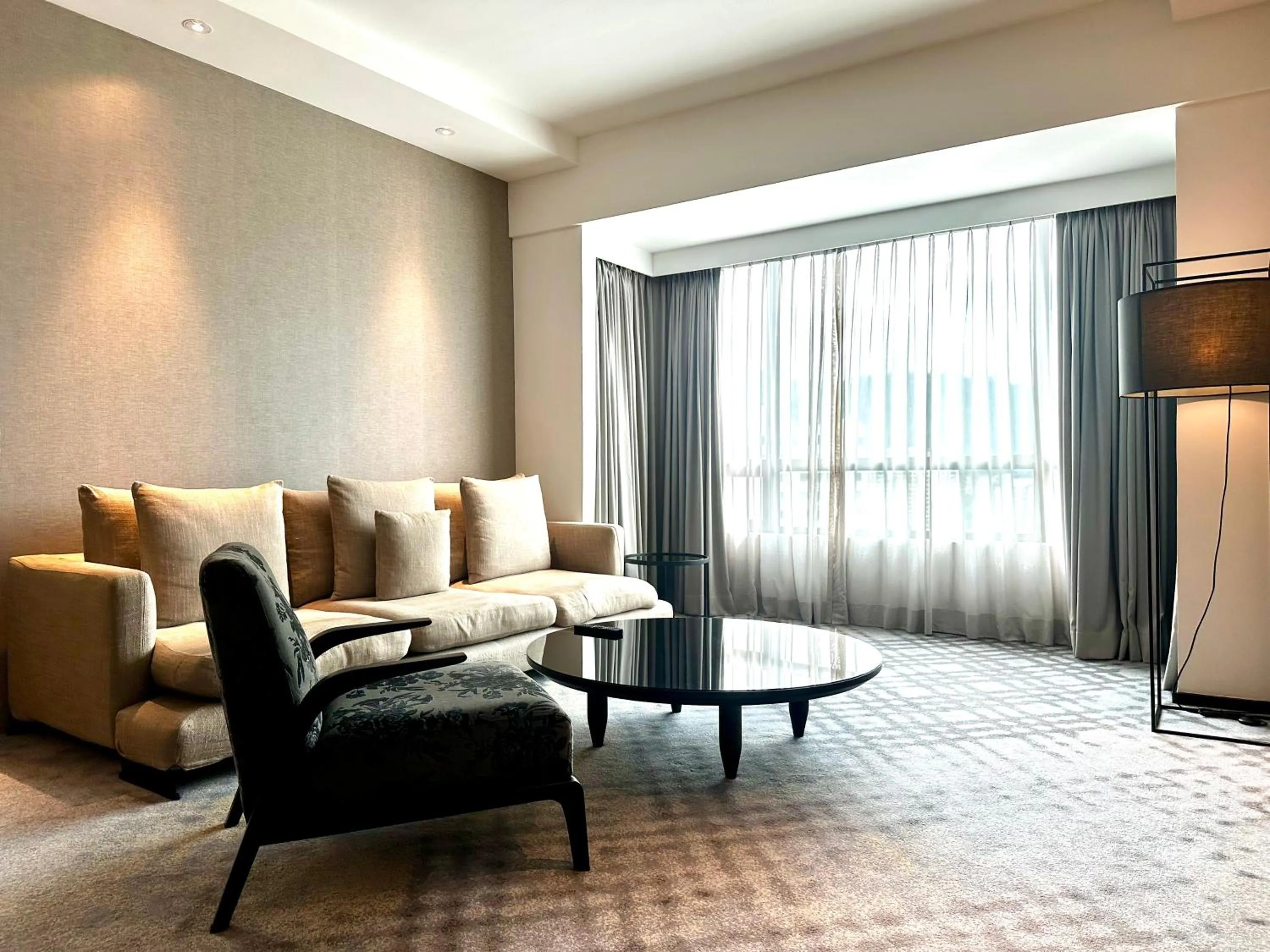 Seating area in G Hotel Gurney