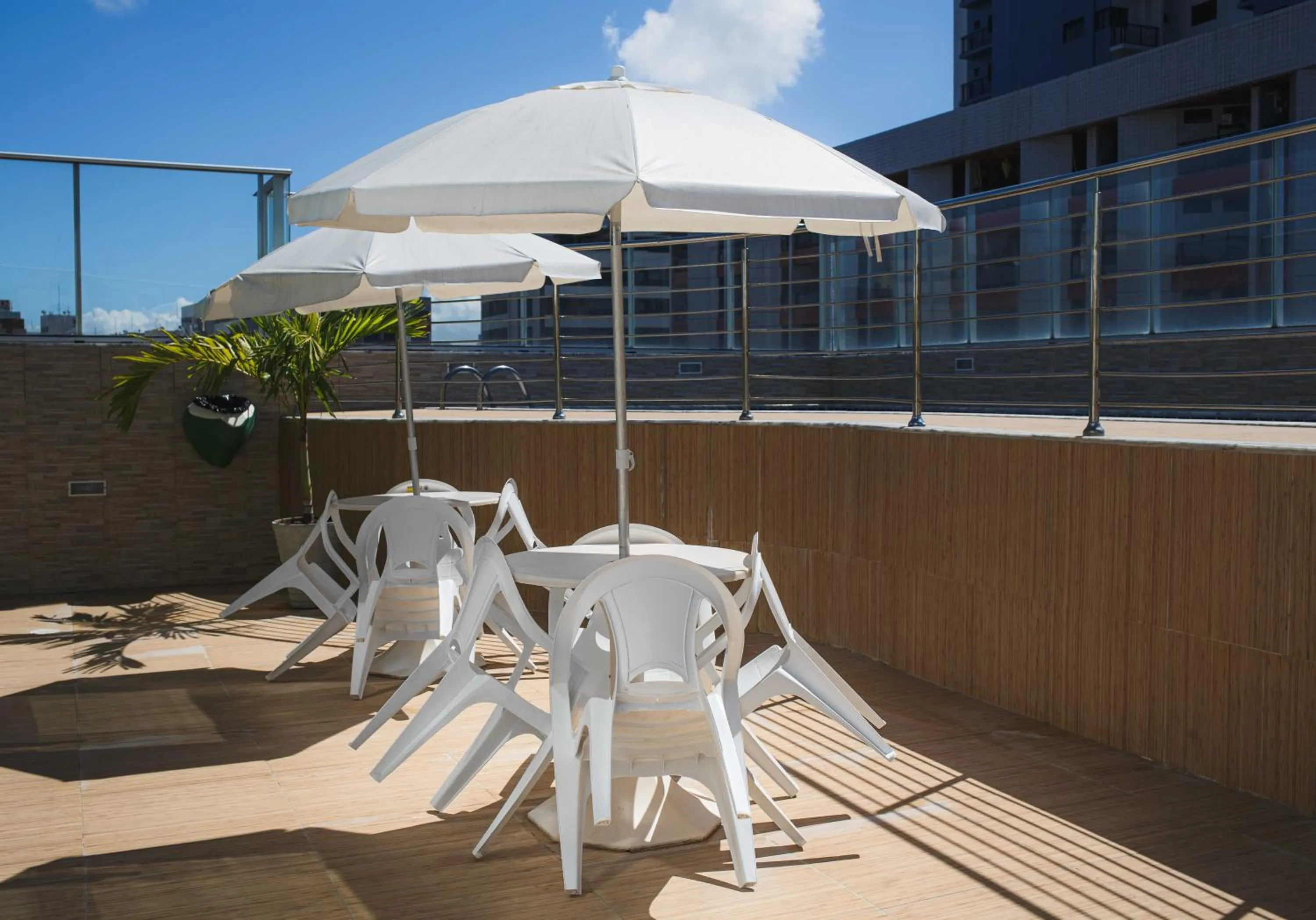Balcony/Terrace in Trópico Praia Hotel