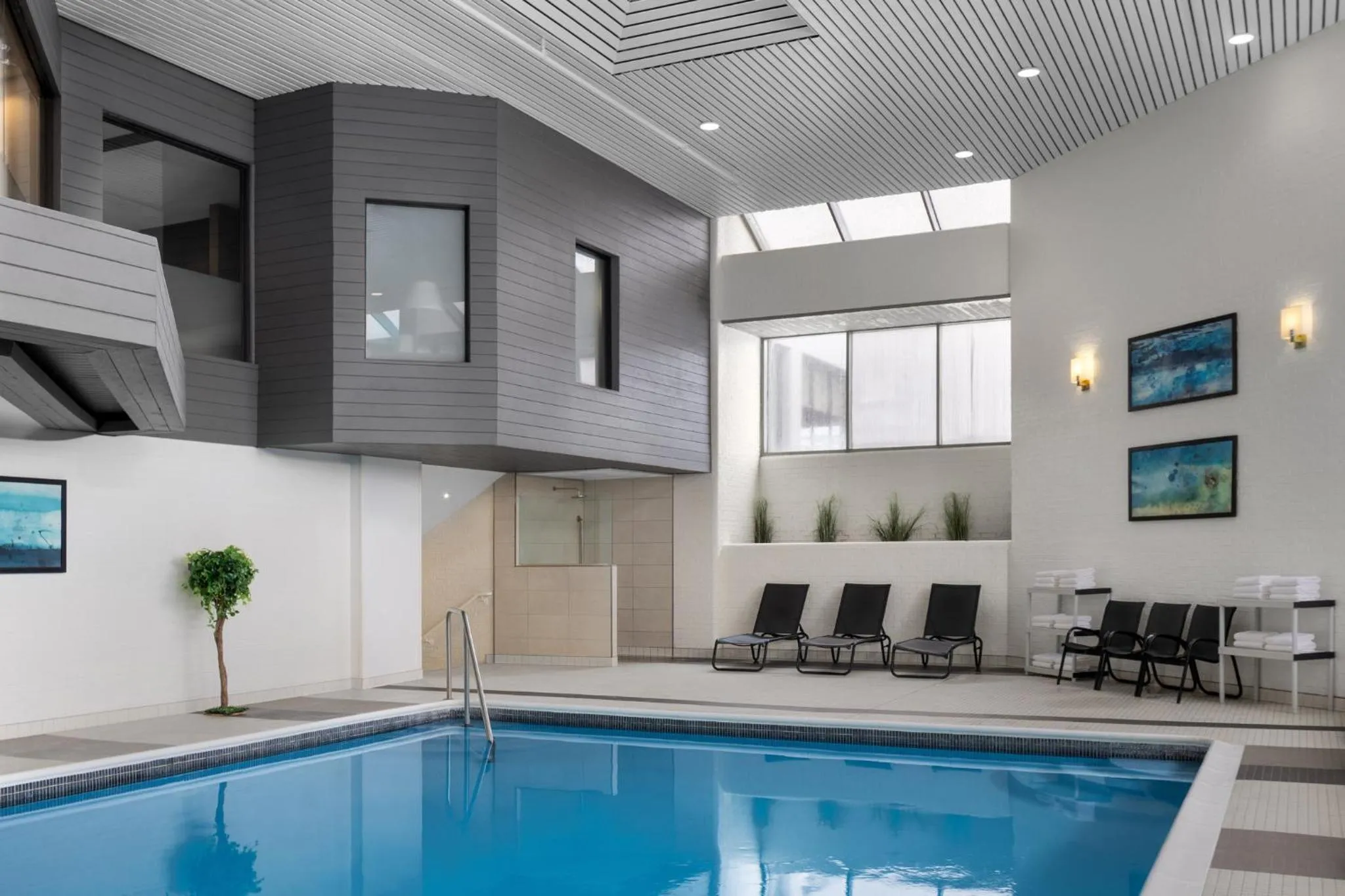 Swimming pool in Holiday Inn Ottawa East by IHG