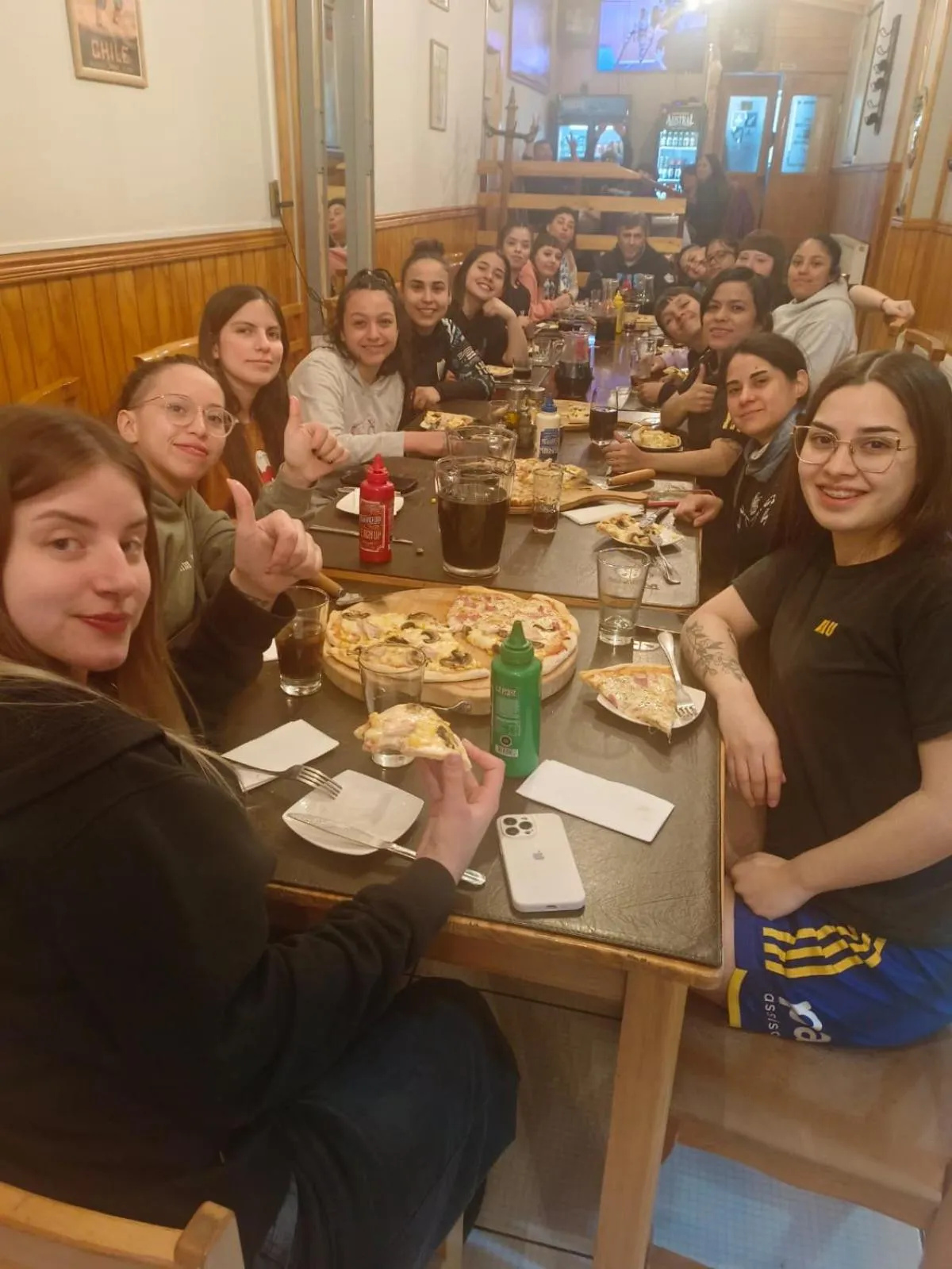 Restaurant/places to eat in Hostal Alcázar