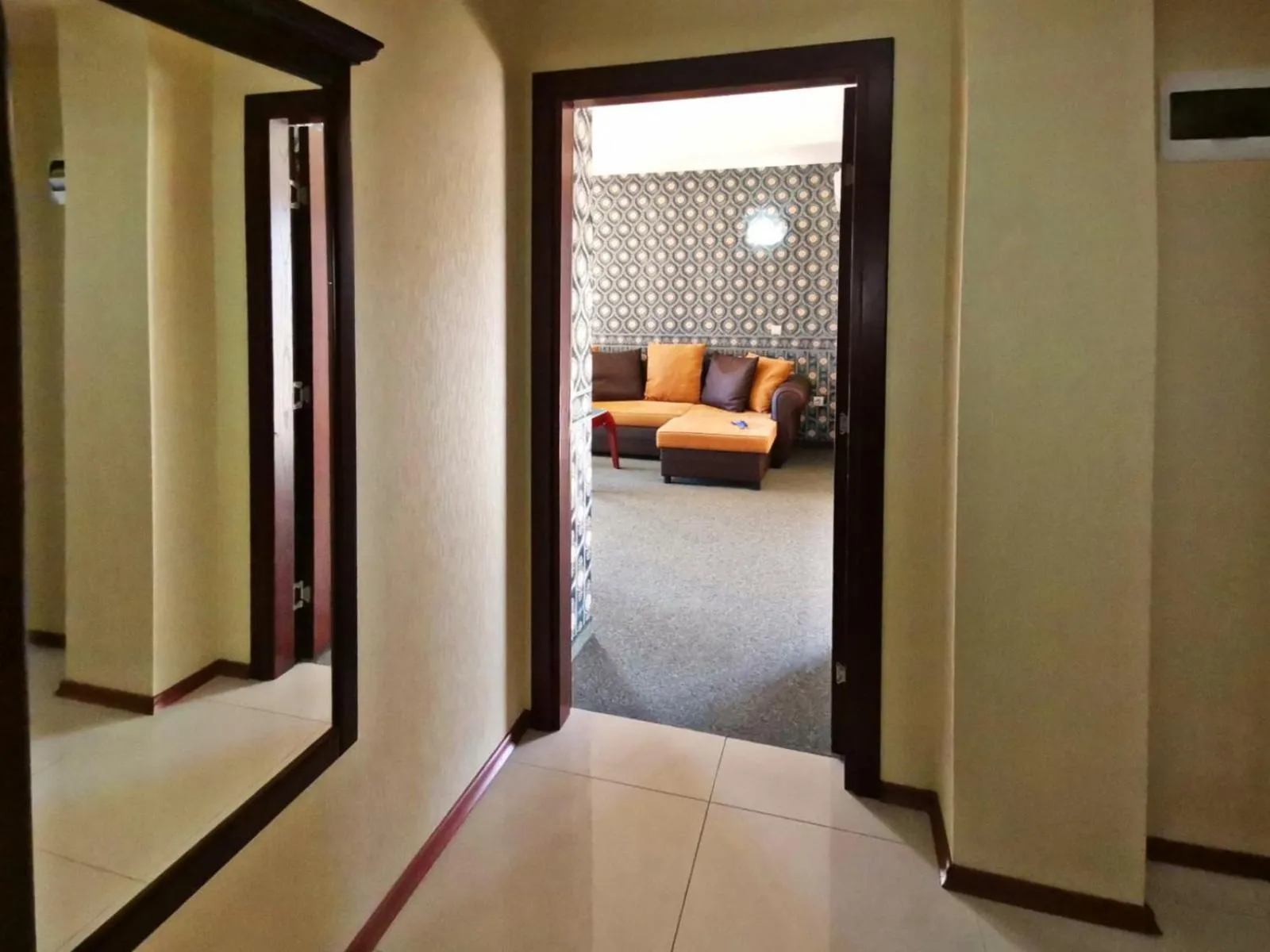 Living room, Bed in Twins Palace ApartHotel