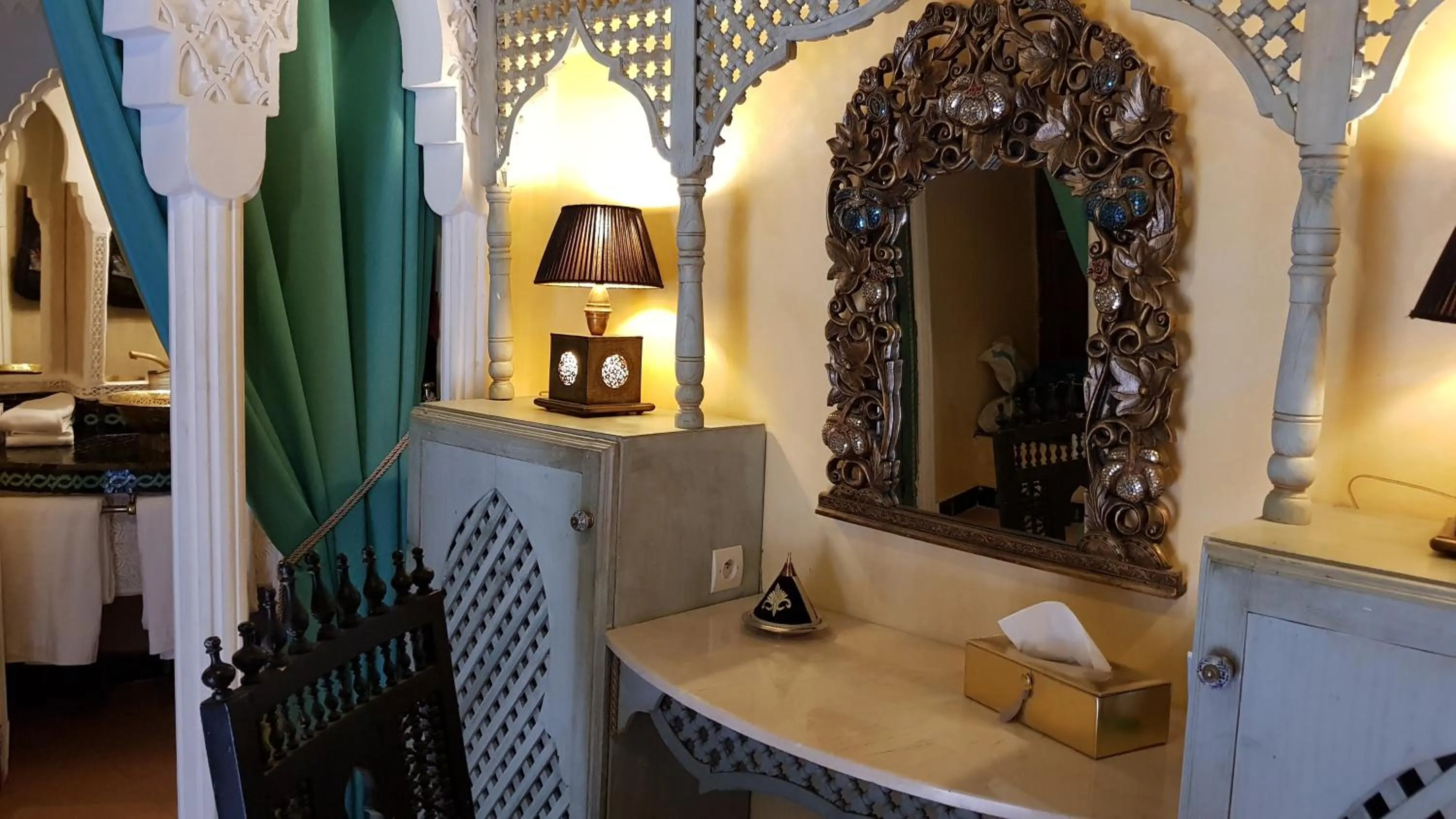 Decorative detail in Riad Armelle