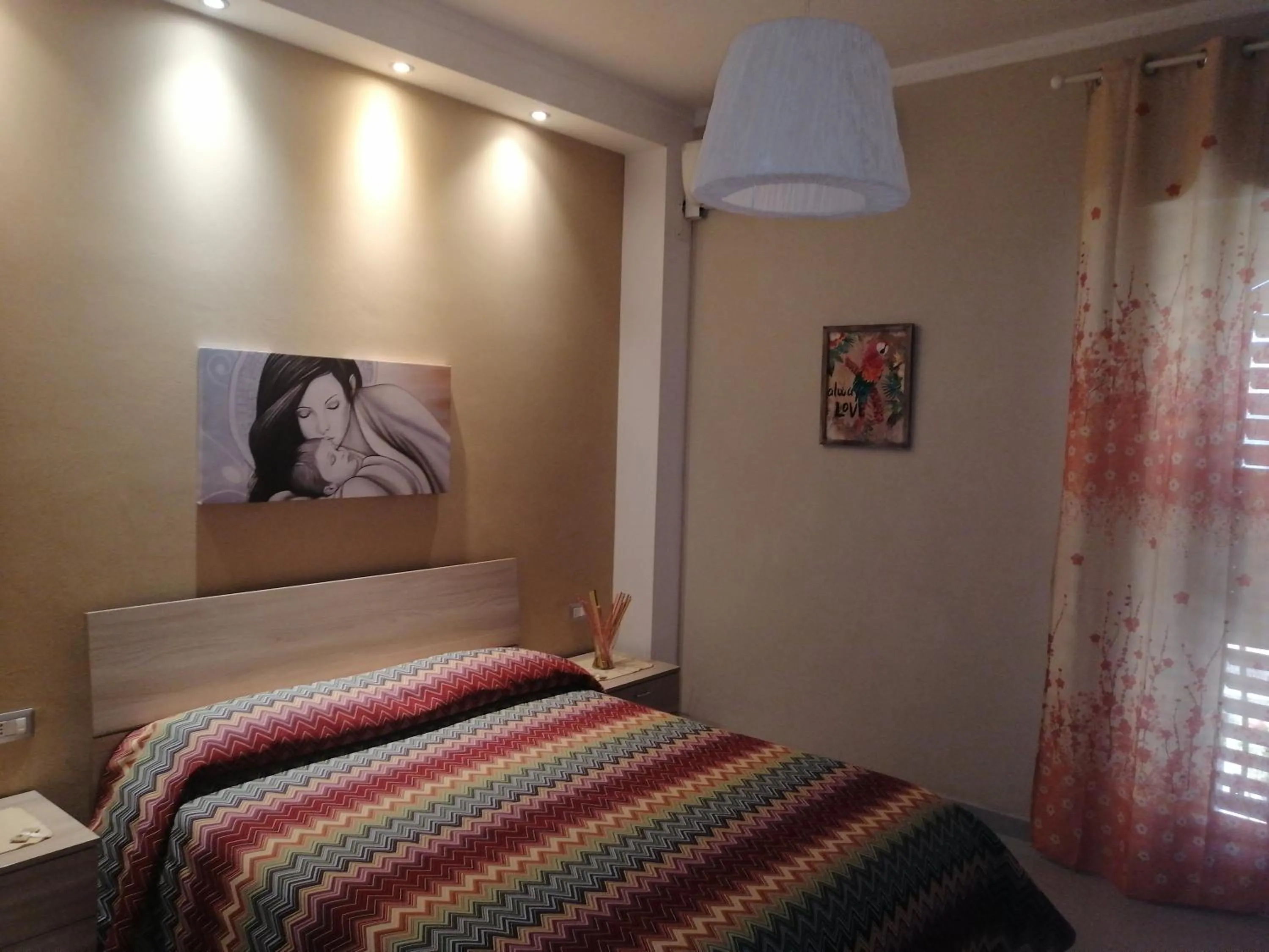 Bedroom, Bed in La perla di nicolosi