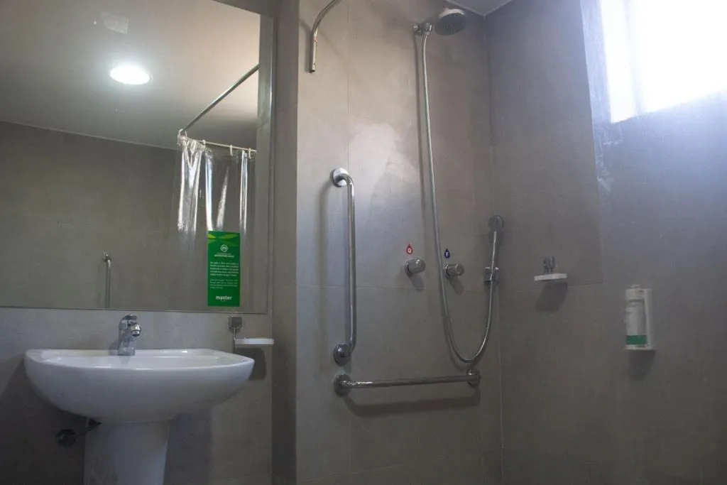 Toilet in Master Express Cidade Baixa - Próximo ao Araujo Viana, UFRGS e Santa Casa