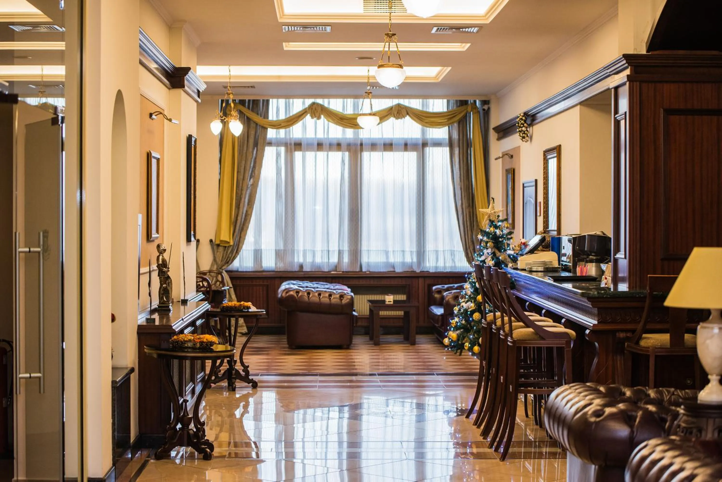 Lobby or reception, Bed in Drustar Hotel