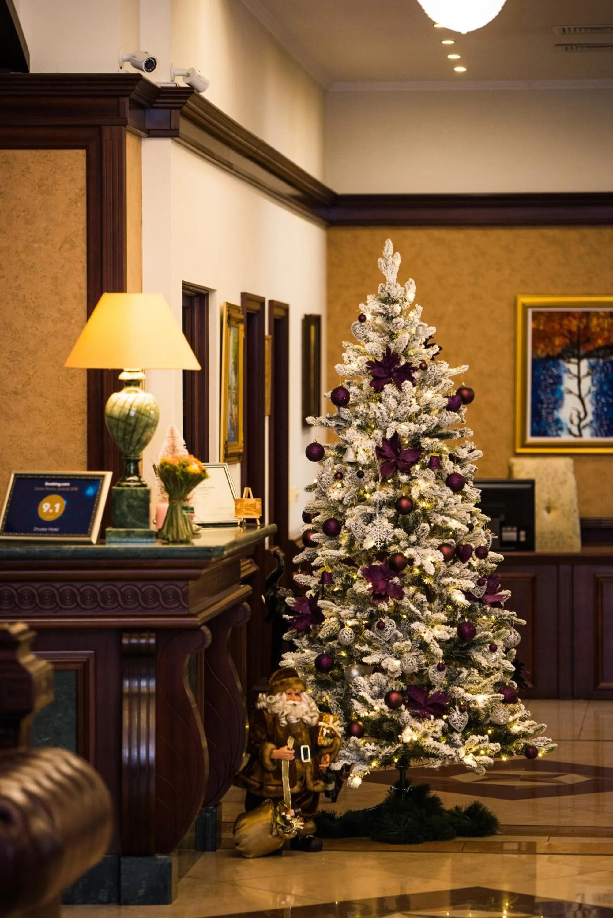 Property building in Drustar Hotel